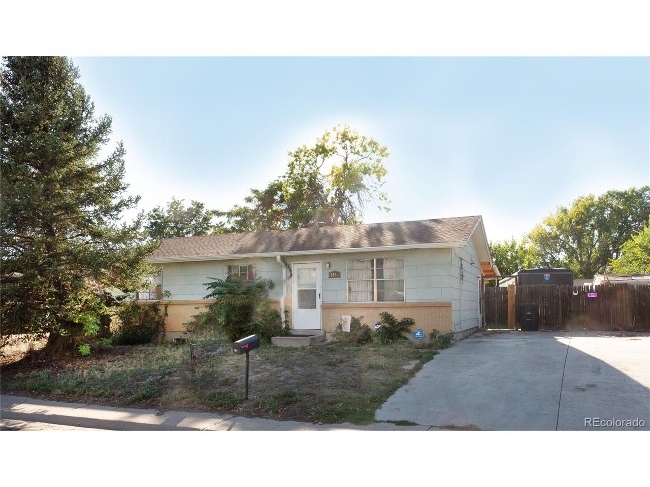 5557 Crystal Way — photo