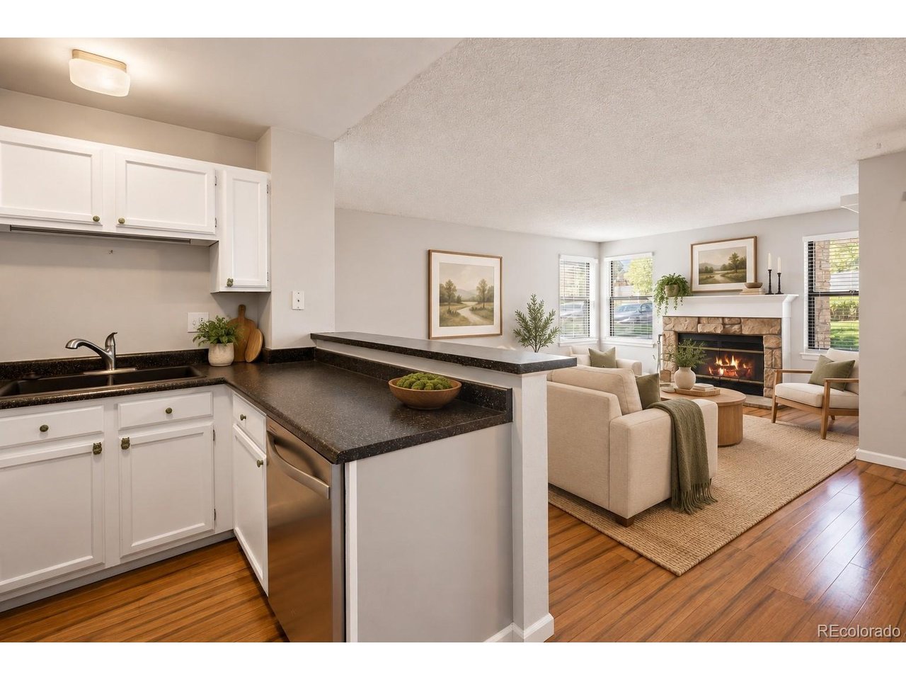 6715 S Field St 5-501 — photo
