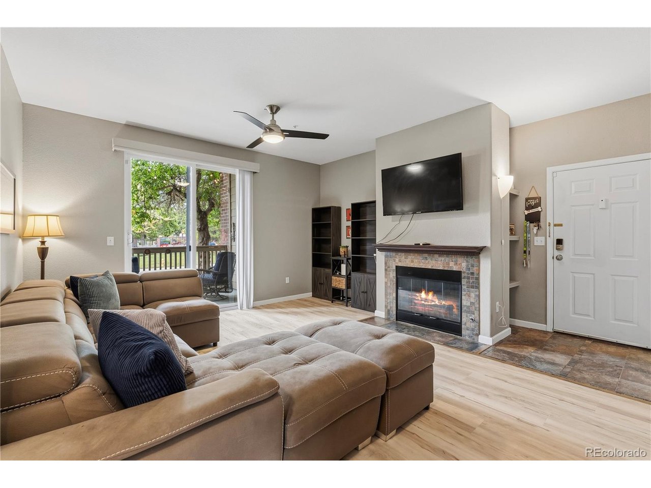 1691 W Canal Cir 1117 — photo