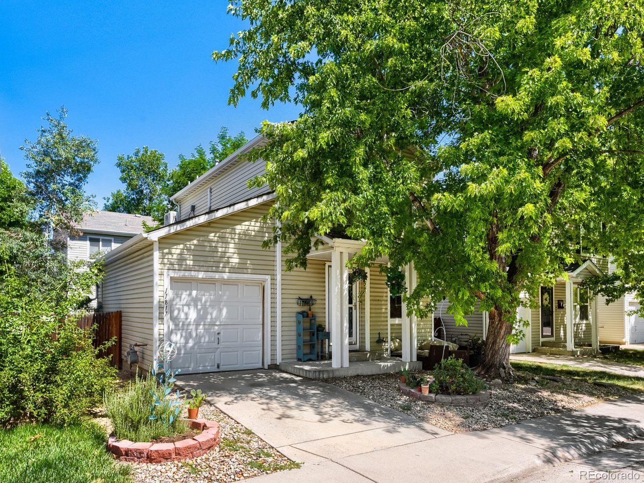 11817 W Tufts Pl — photo