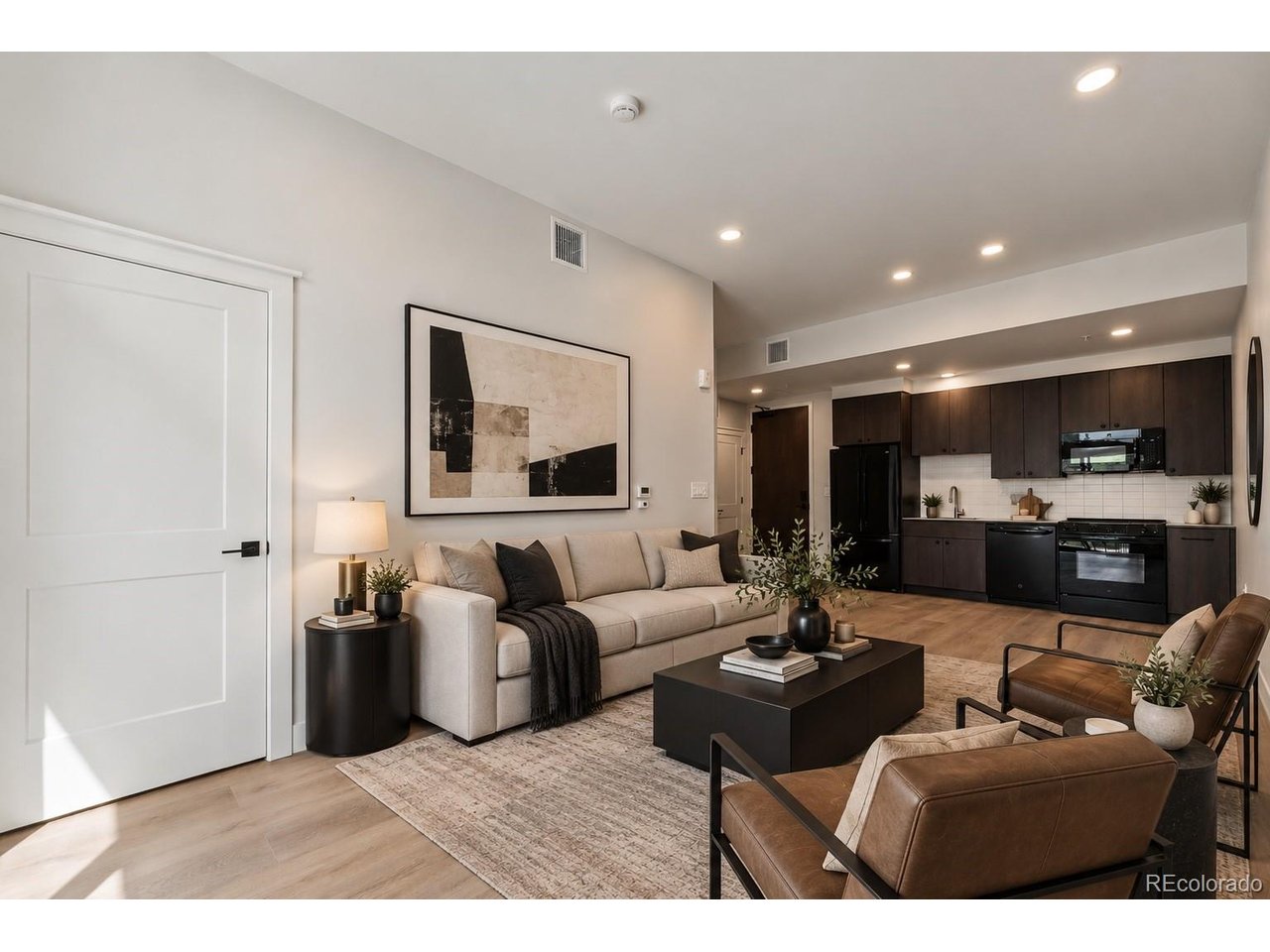 1643 Boulder St Unit 204 — photo