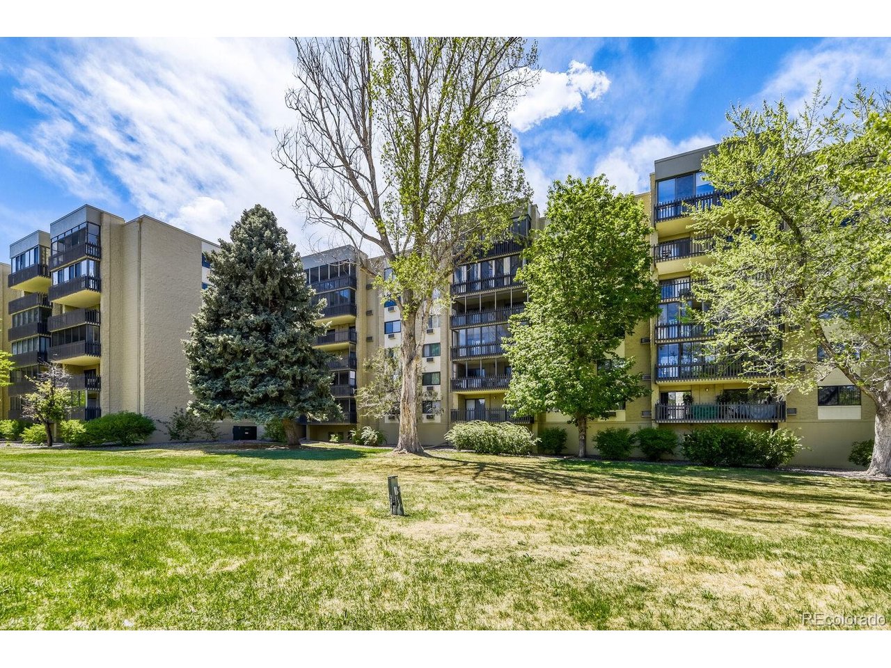 13691 E Marina Dr 103 — photo