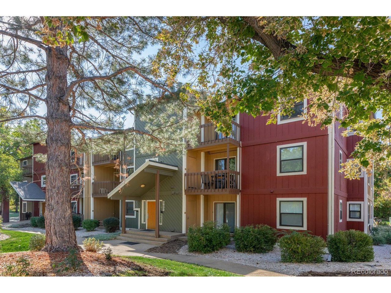 2930 Shadow Creek Dr Unit 304 — photo