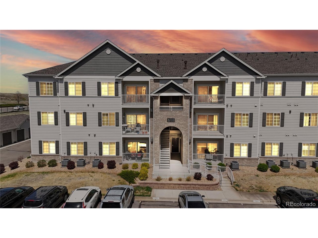 15700 E Jamison Dr 5-202 — photo