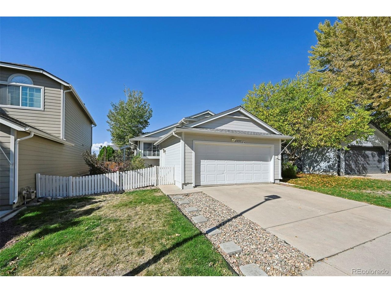 9497 Devon Ct — photo