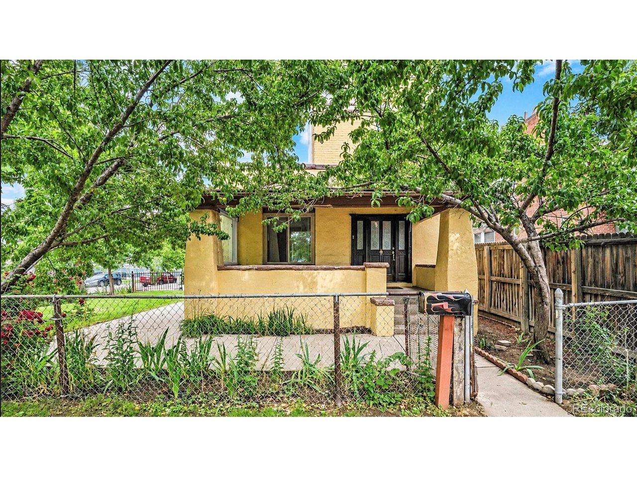 7 Elati St — photo