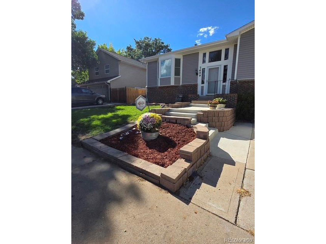 7649 W Frost Dr — photo