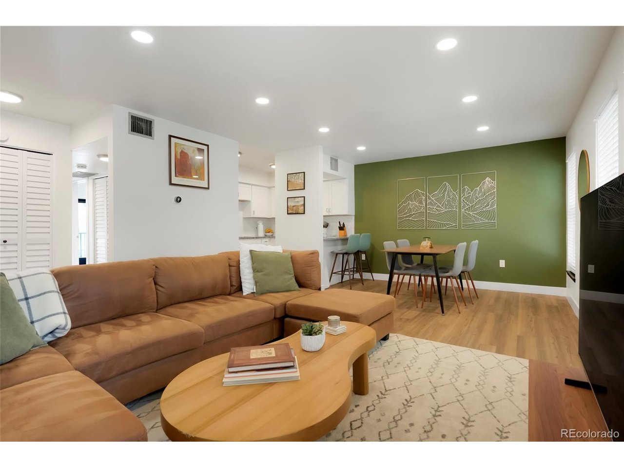1201 Galapago St 107 — photo
