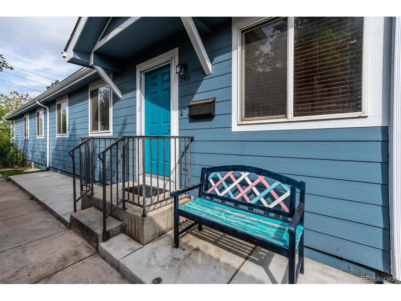 246 S Irving St — photo