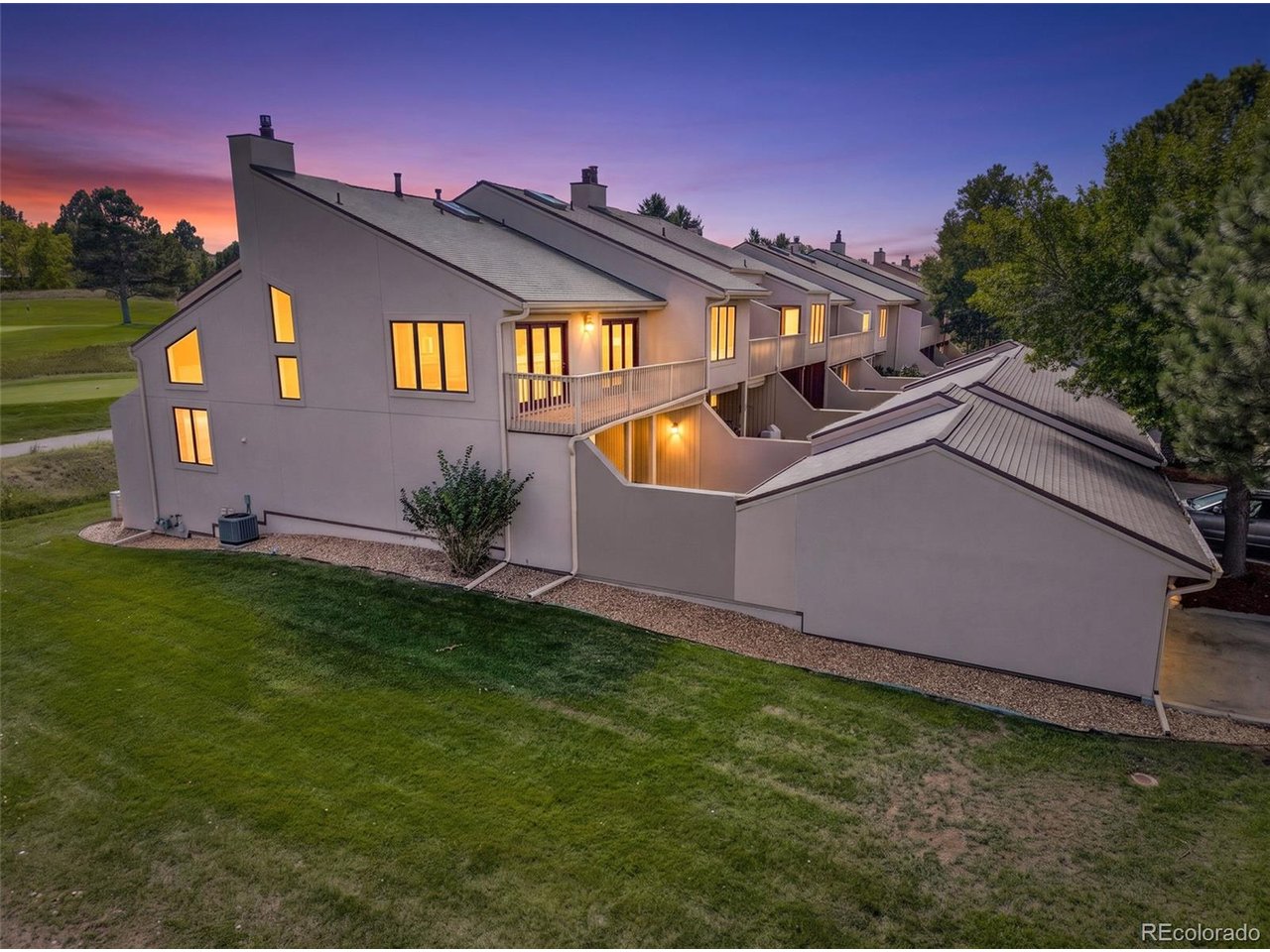 6696 Pinewood Dr — photo