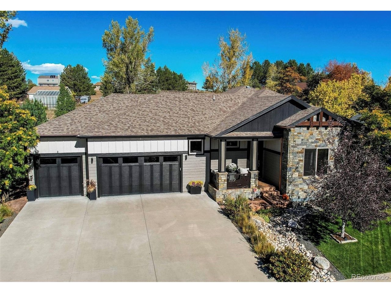 731 Deer Meadow Dr — photo