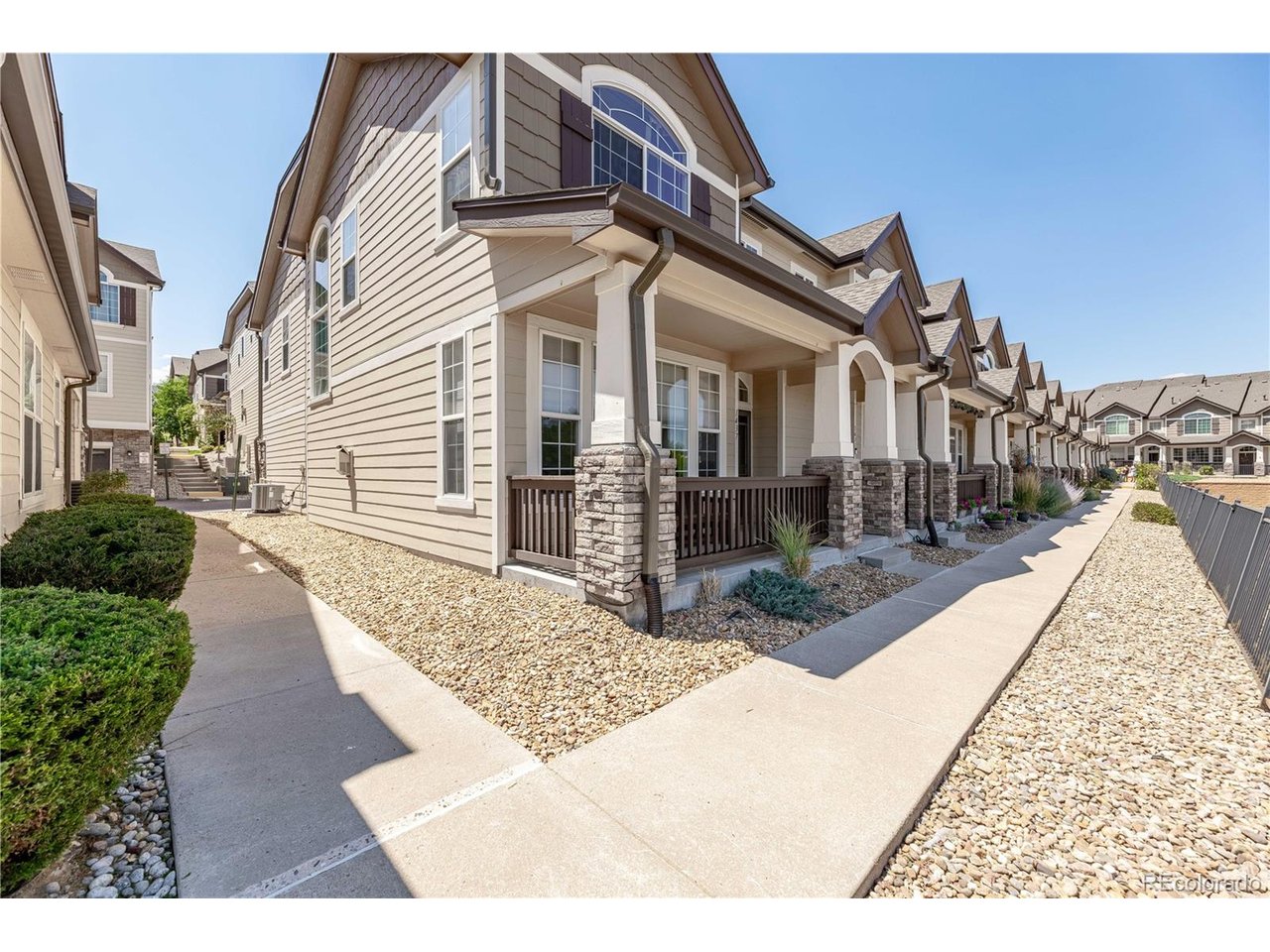 1431 Turnberry Dr — photo