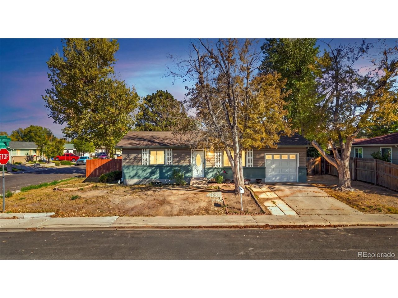 5566 Anaheim Way — photo