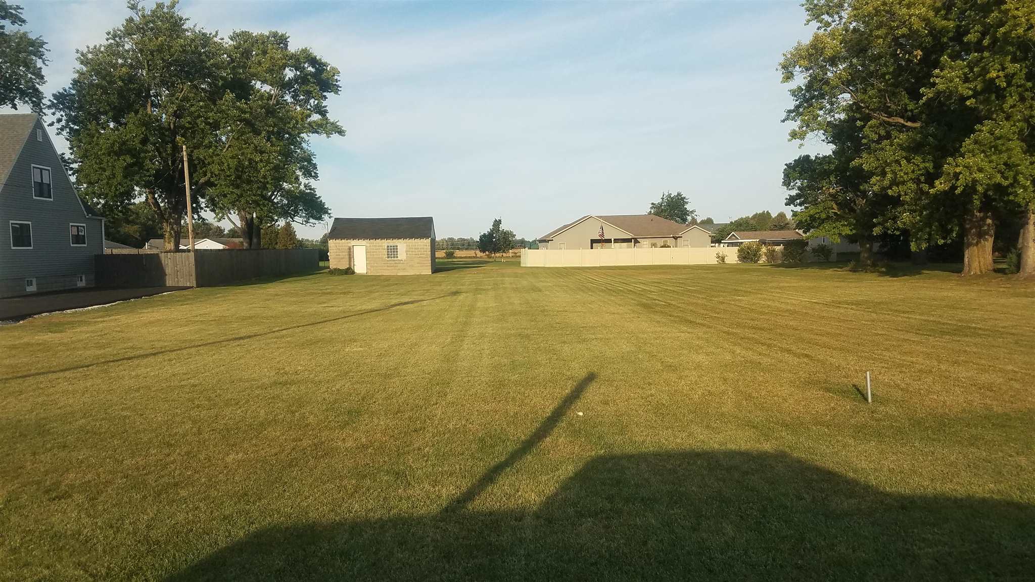 650 N US 35 — photo