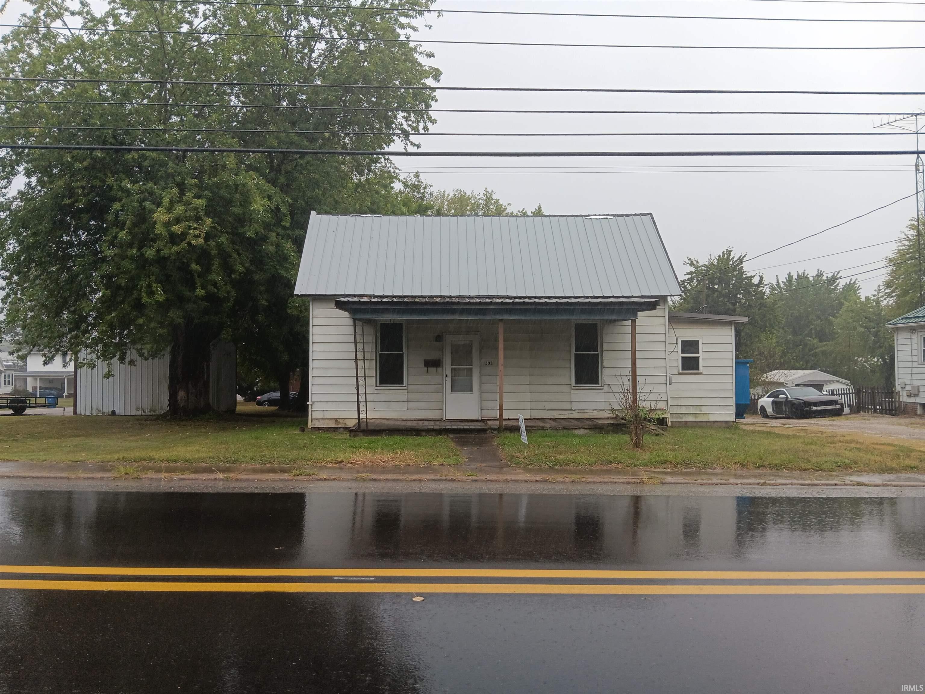 303 W Elnora Street — photo