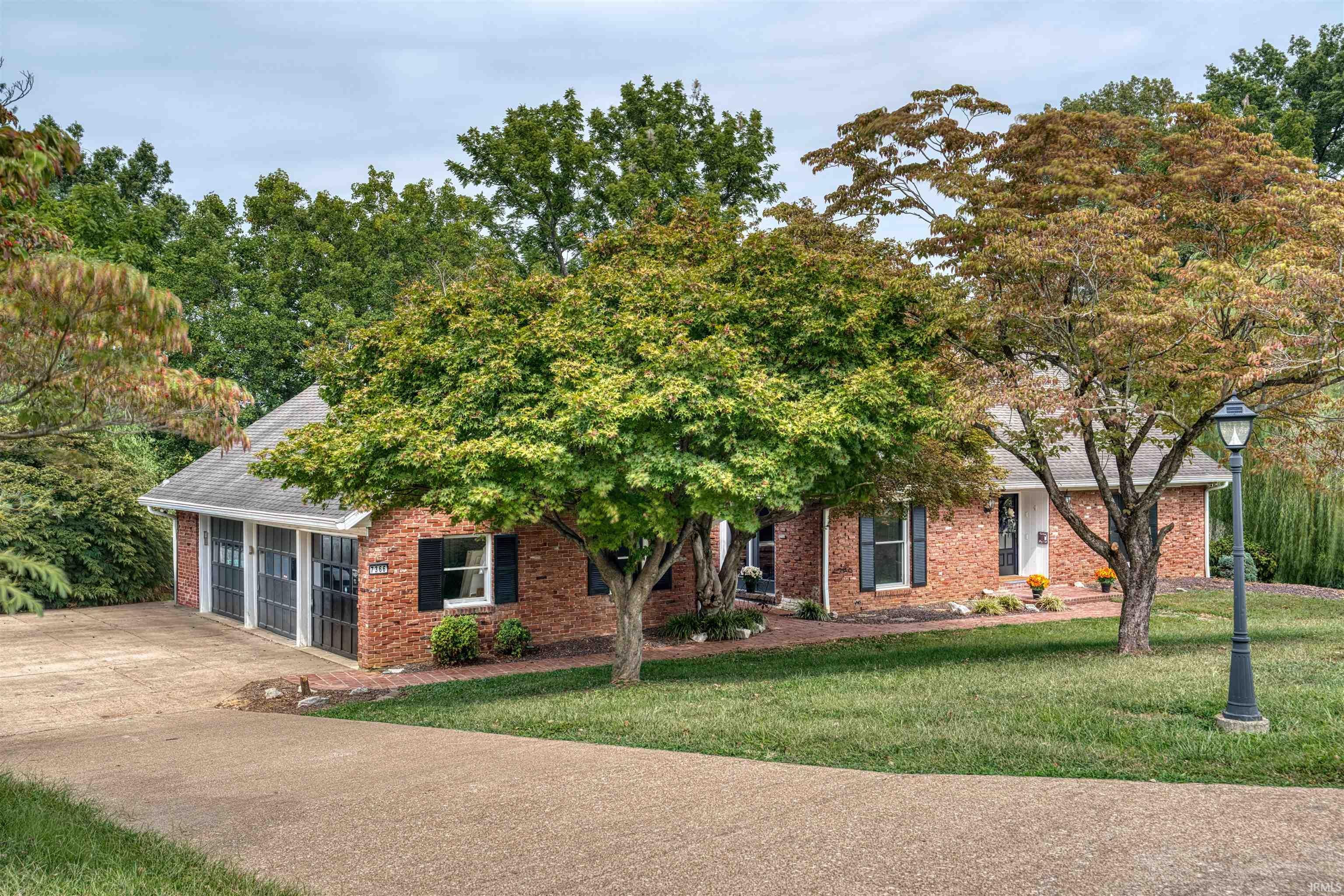 7366 Parkridge Road — photo