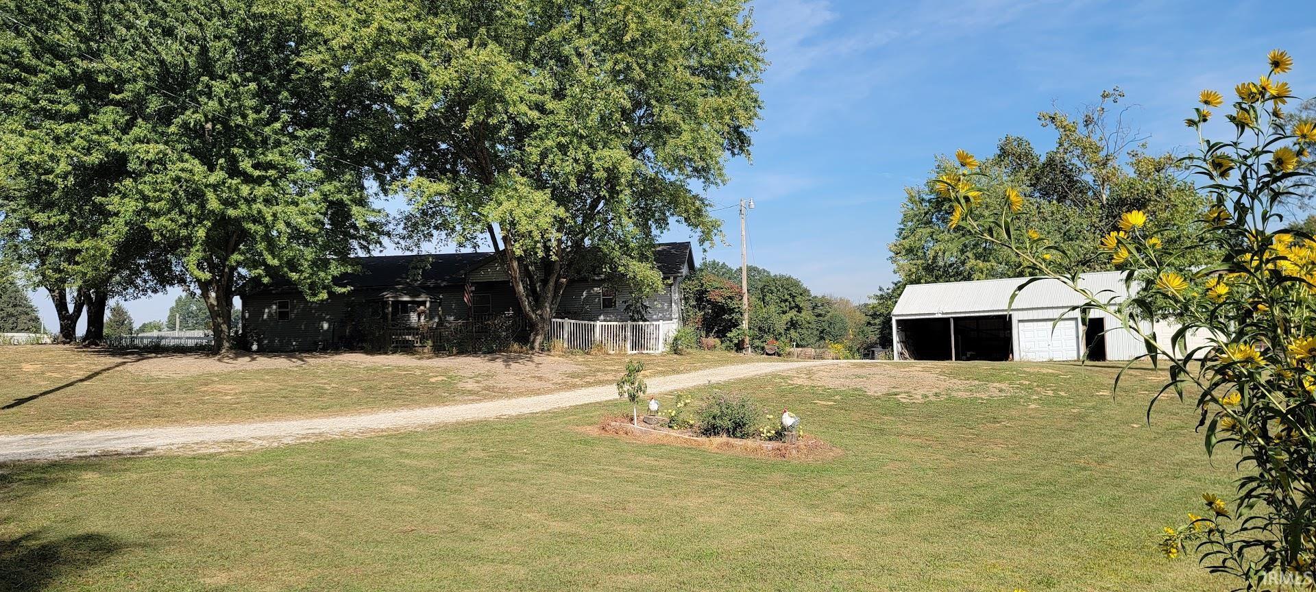 2568 E County Road 425 S — photo