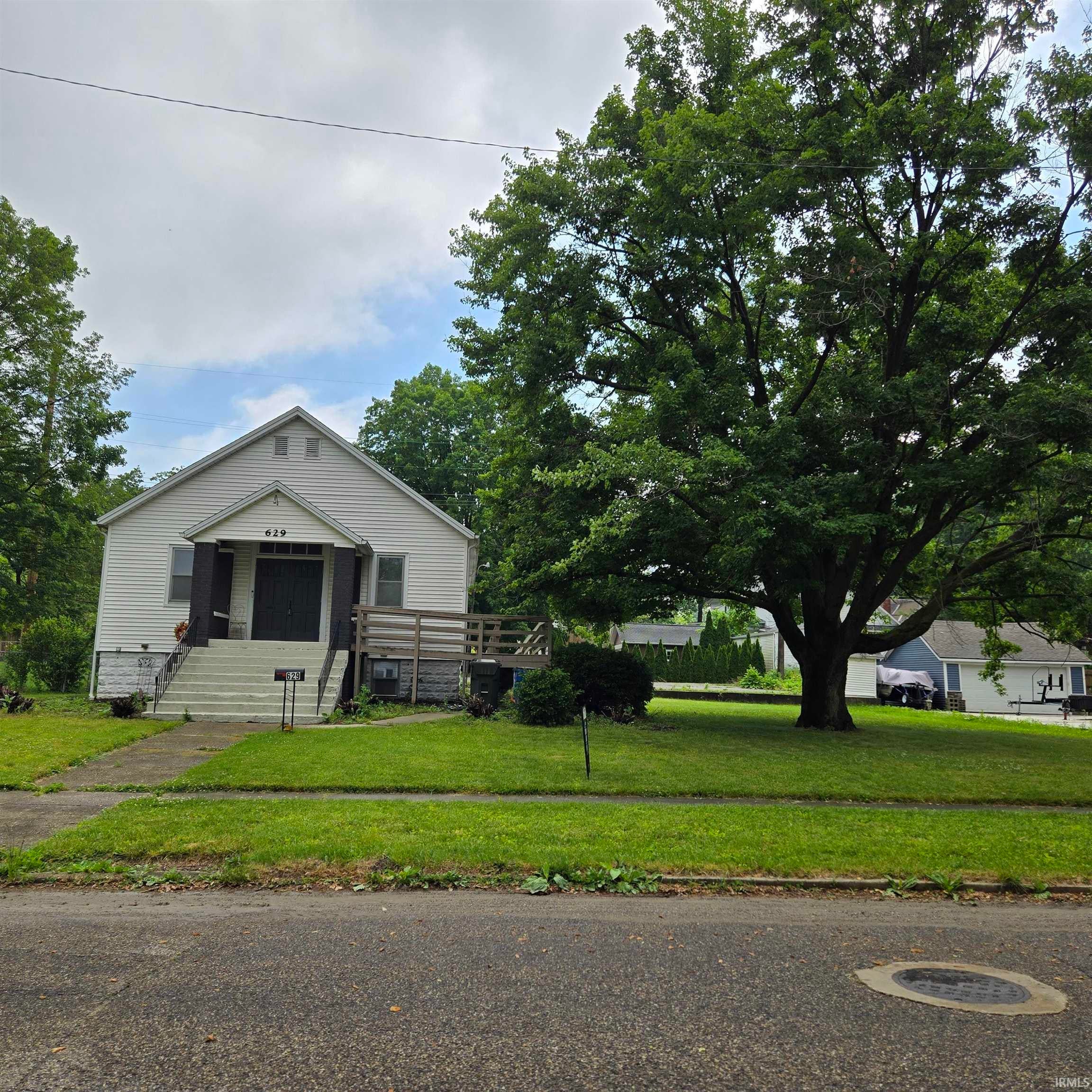 629 Thayer Street — photo