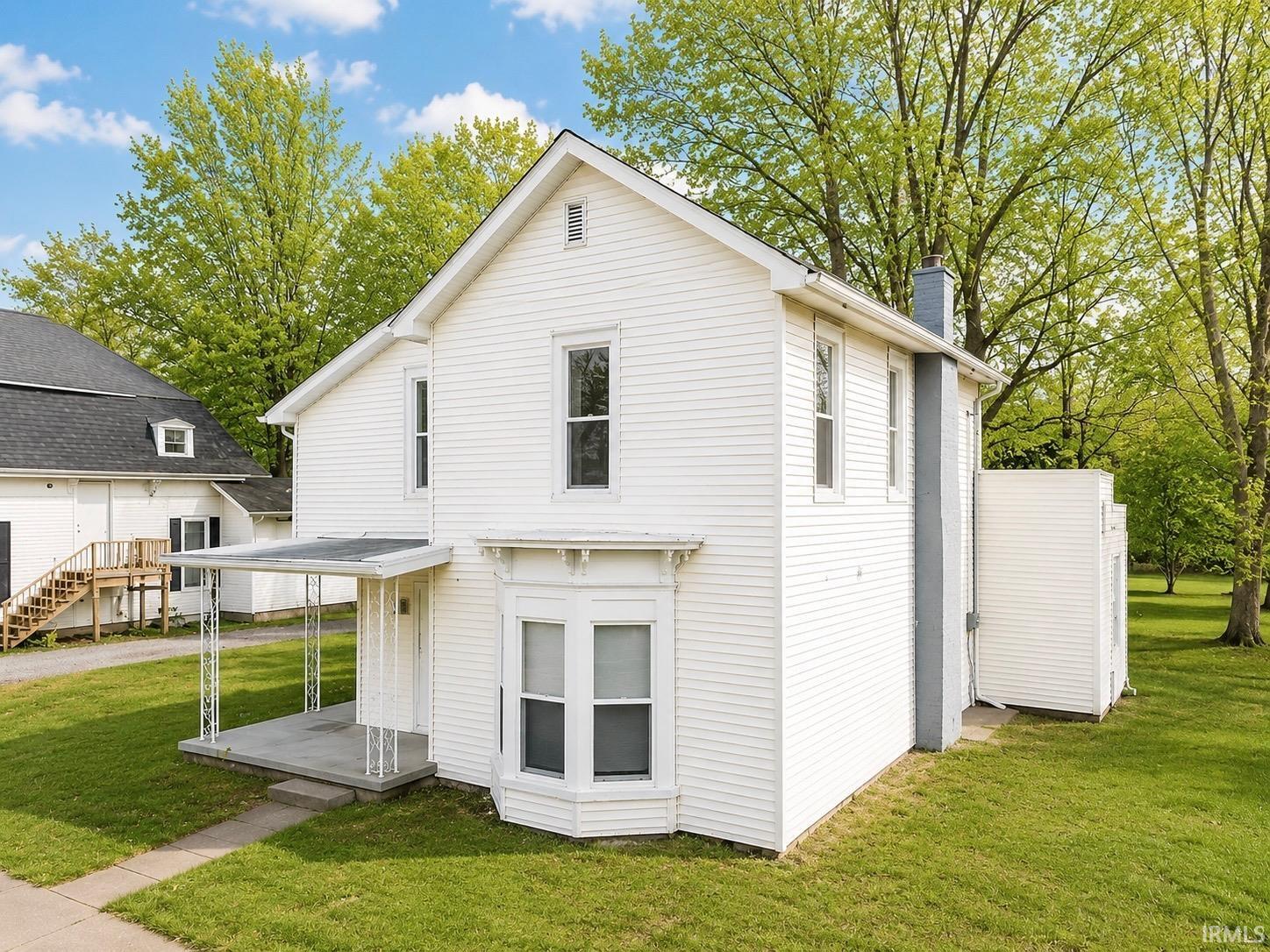 63 E McKeever Street — photo