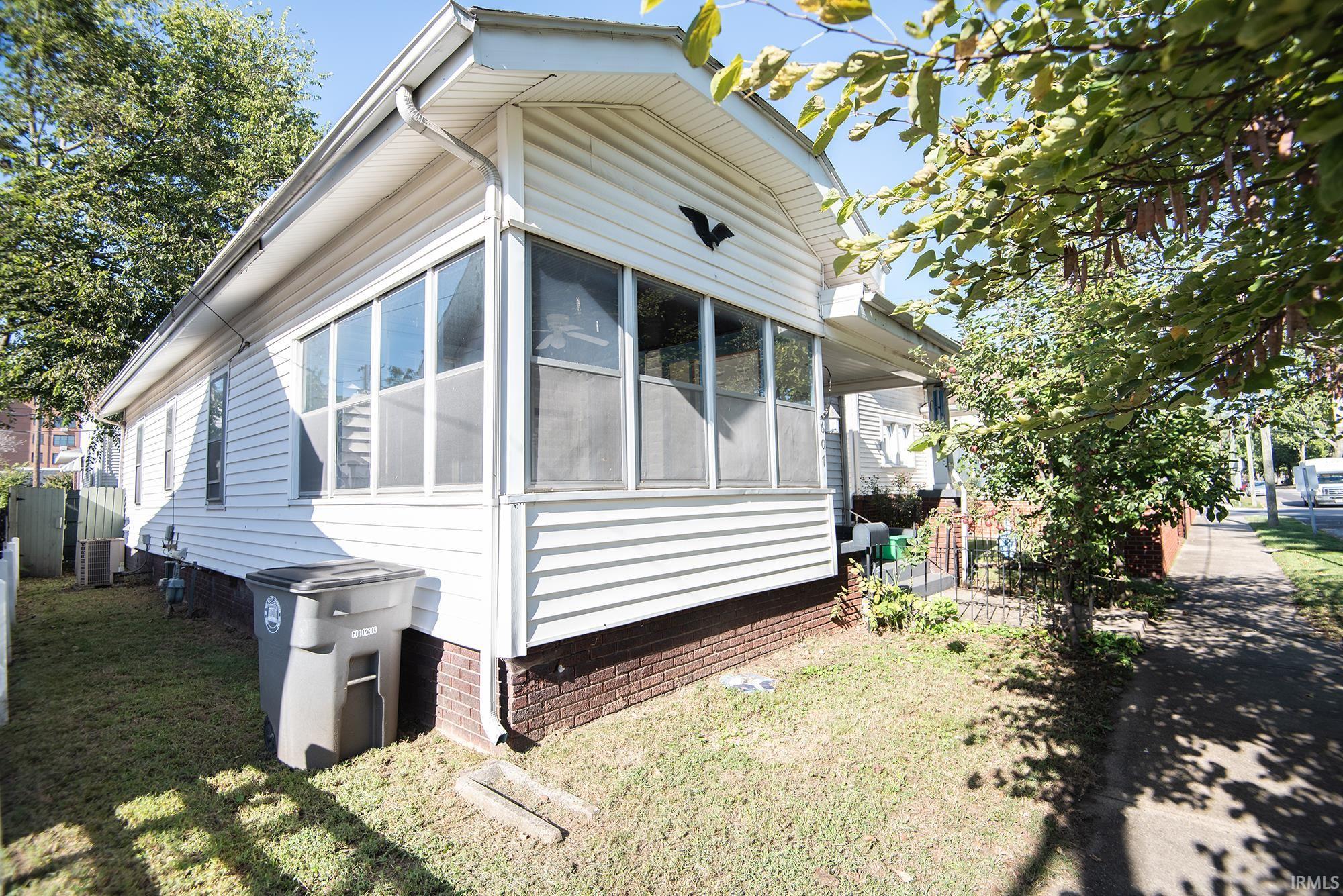 607 Barnett Street — photo