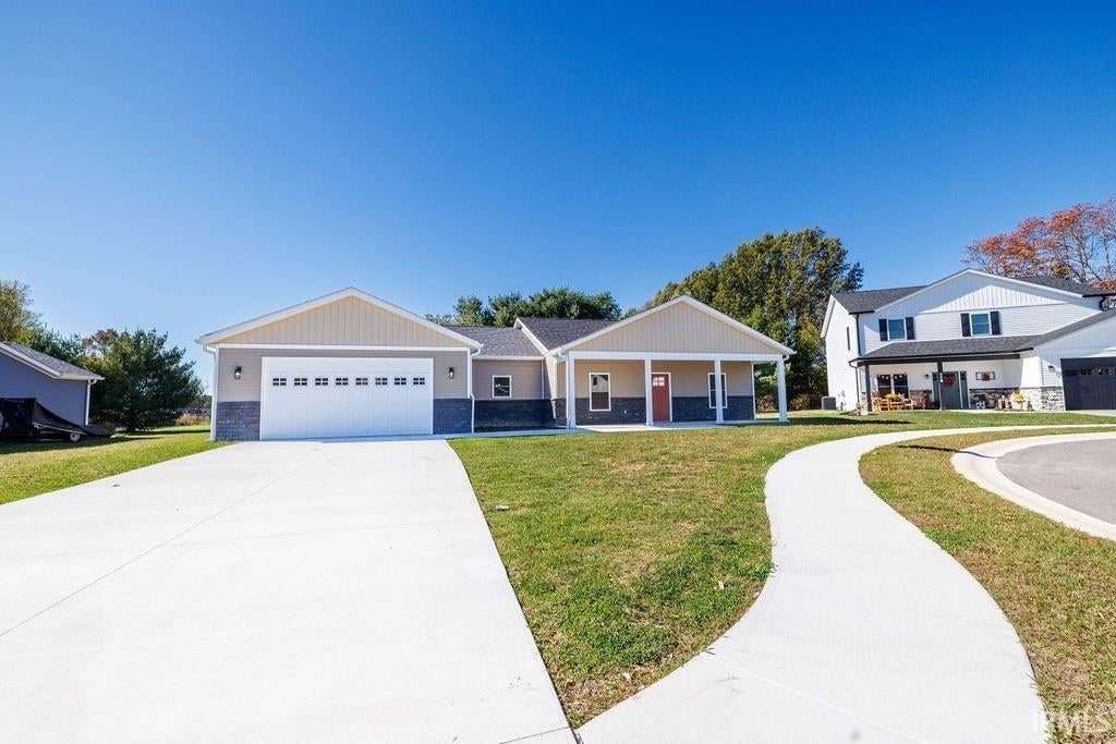 534 Dogwood E Court — photo