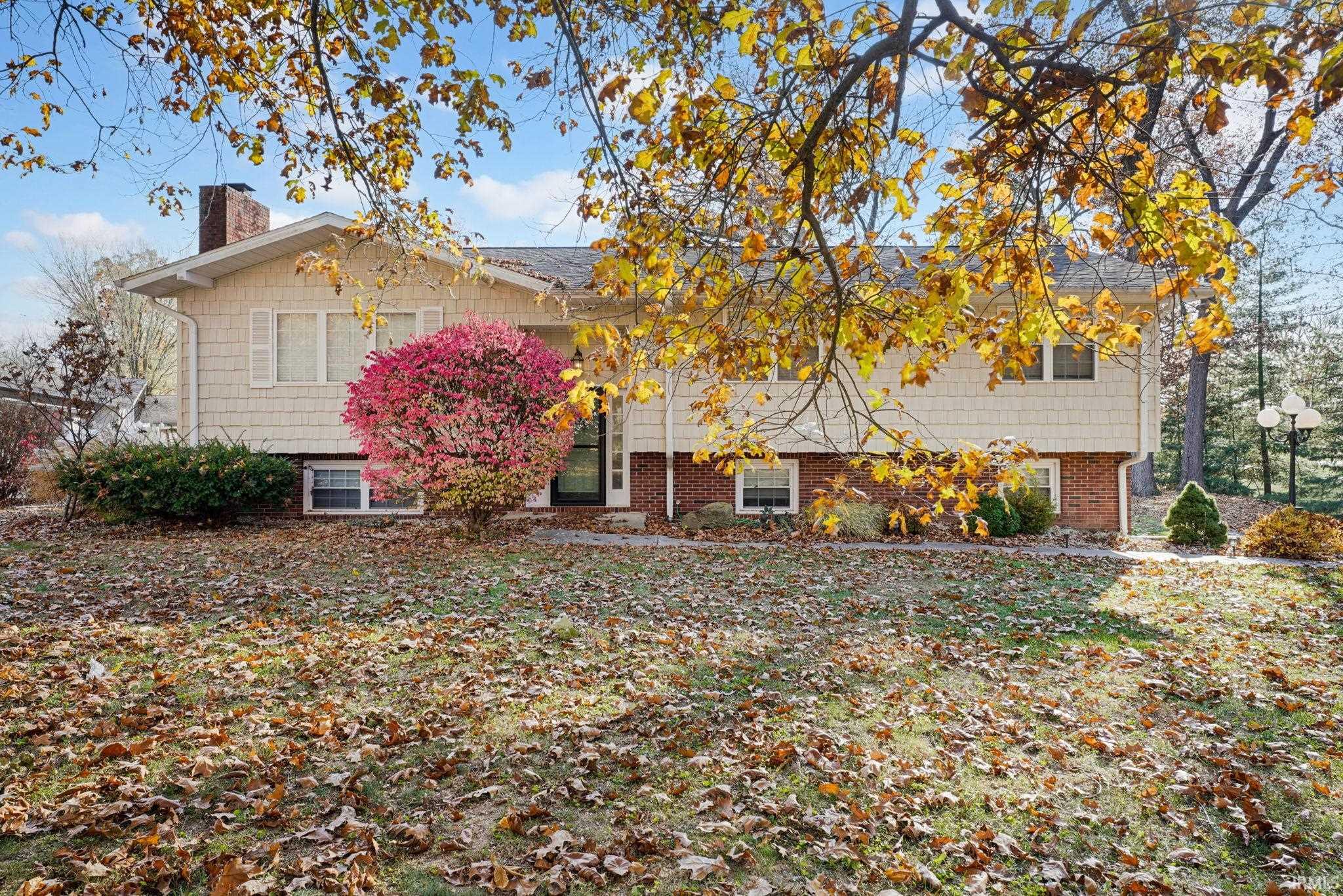 46 Woodlawn Drive — photo