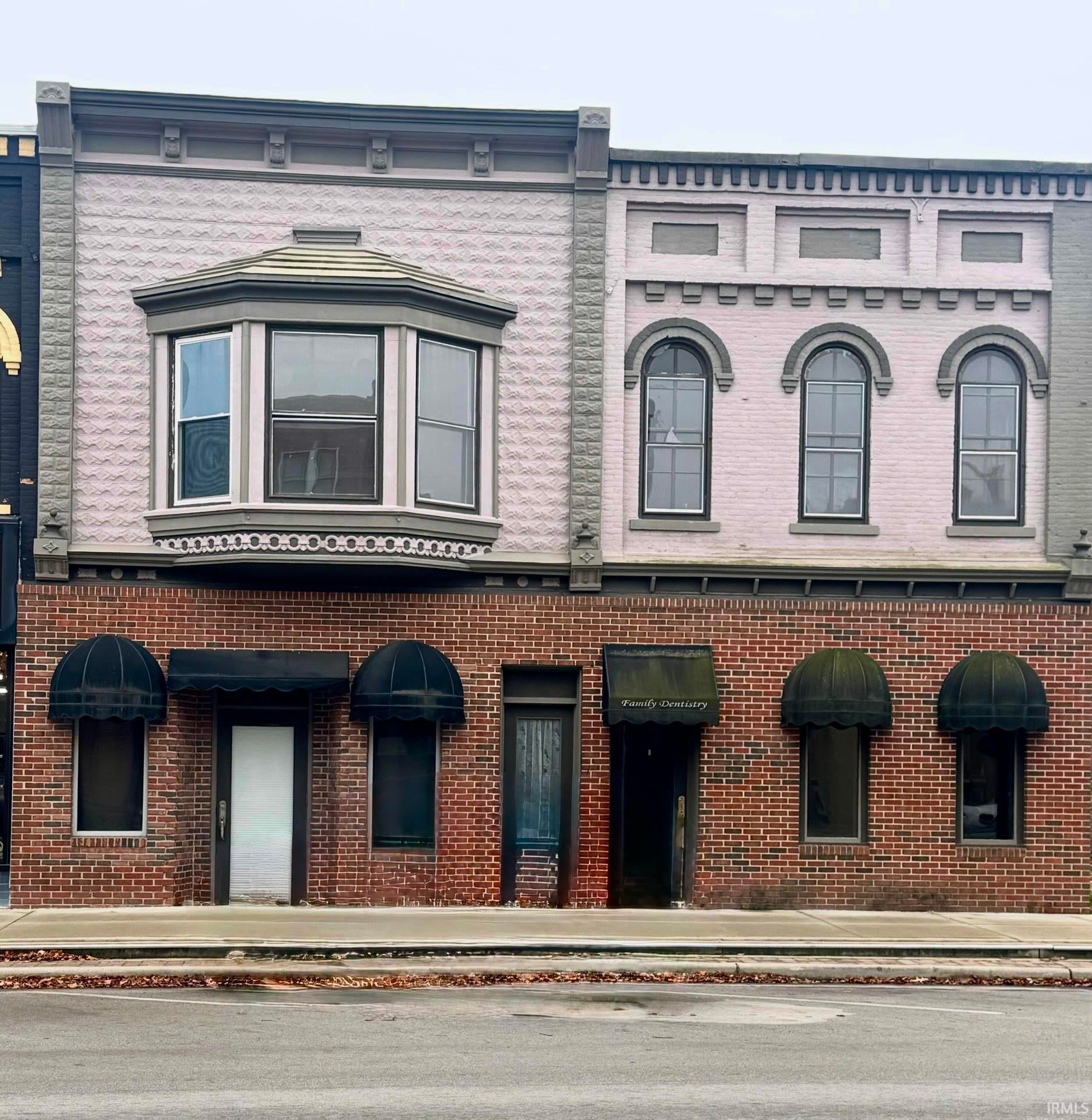 127 E Main Street — photo