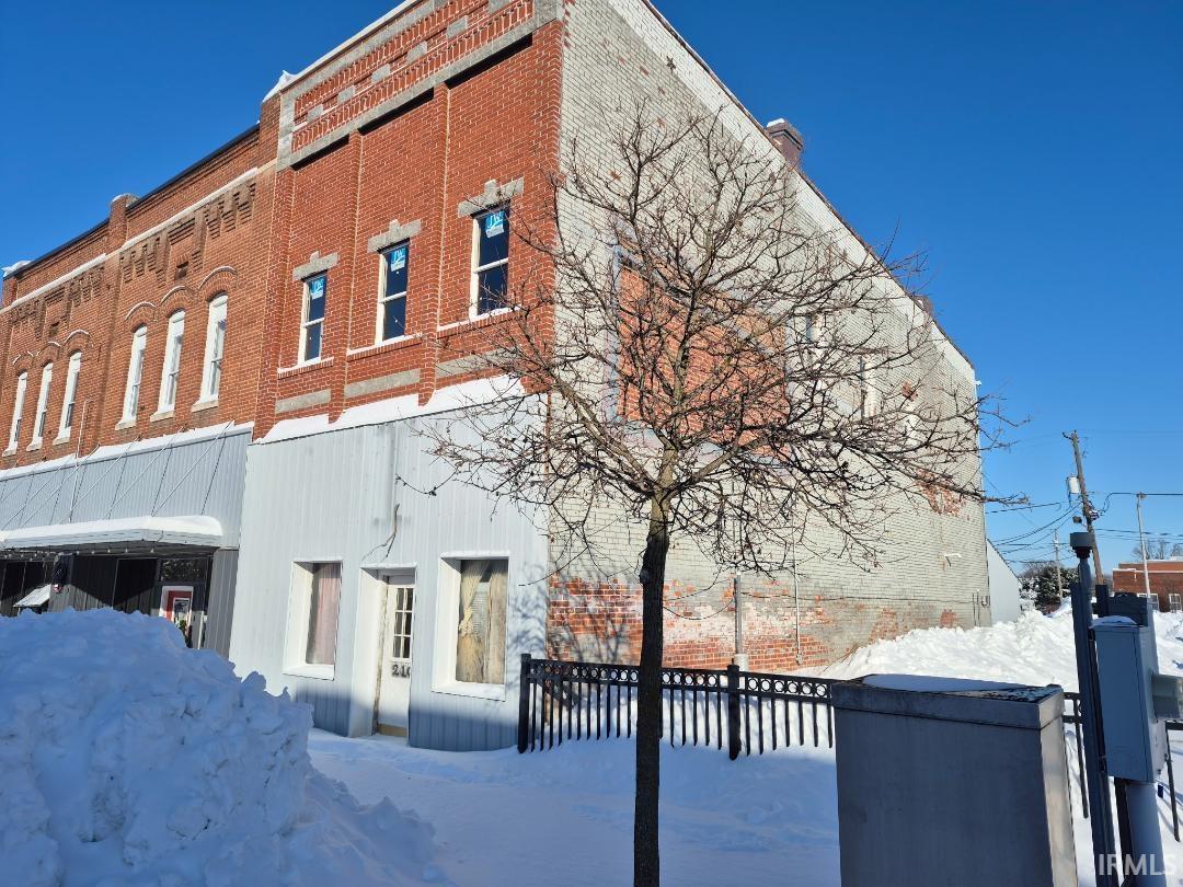 216 W State Street — photo