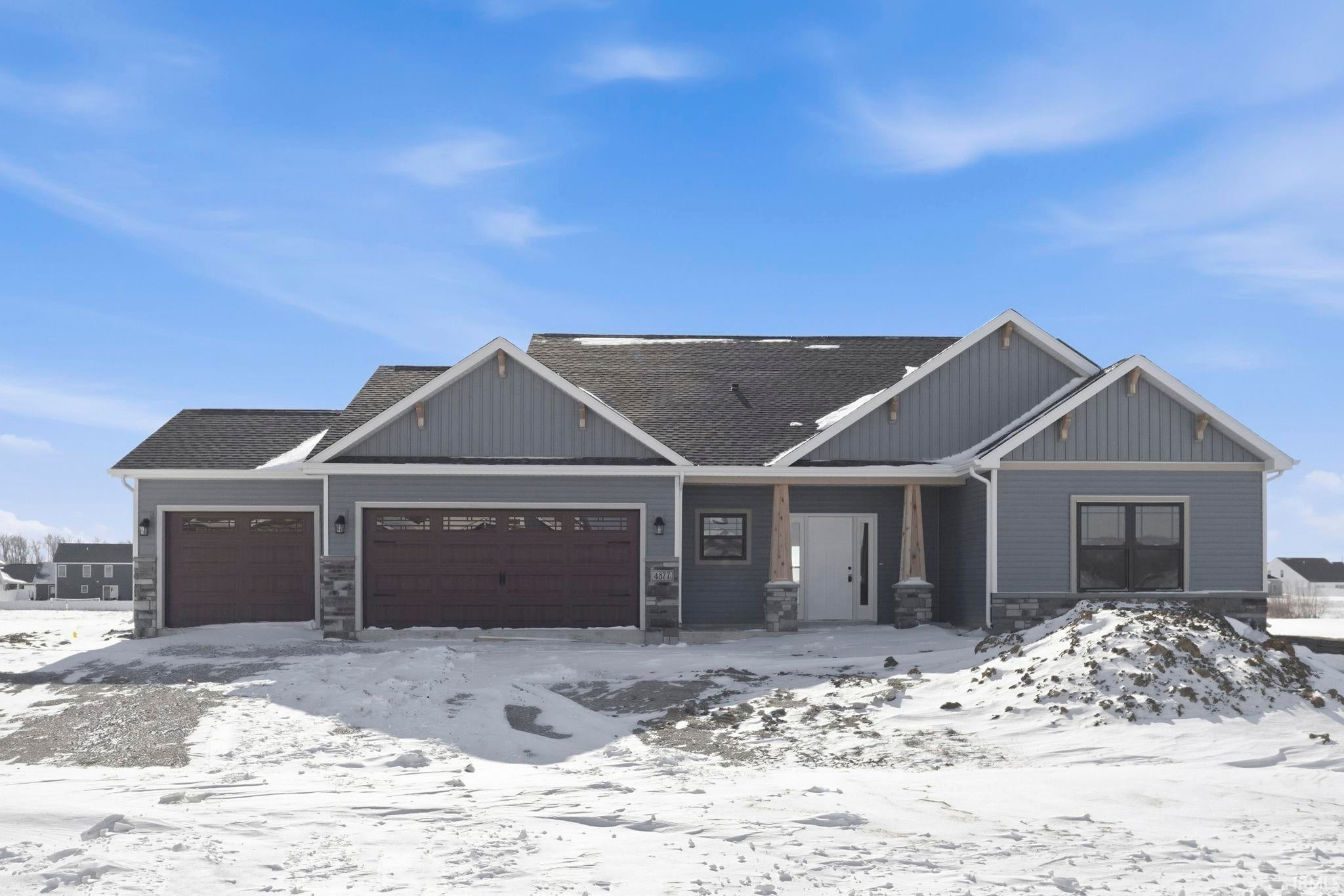 4877 Silverstone Passage — photo