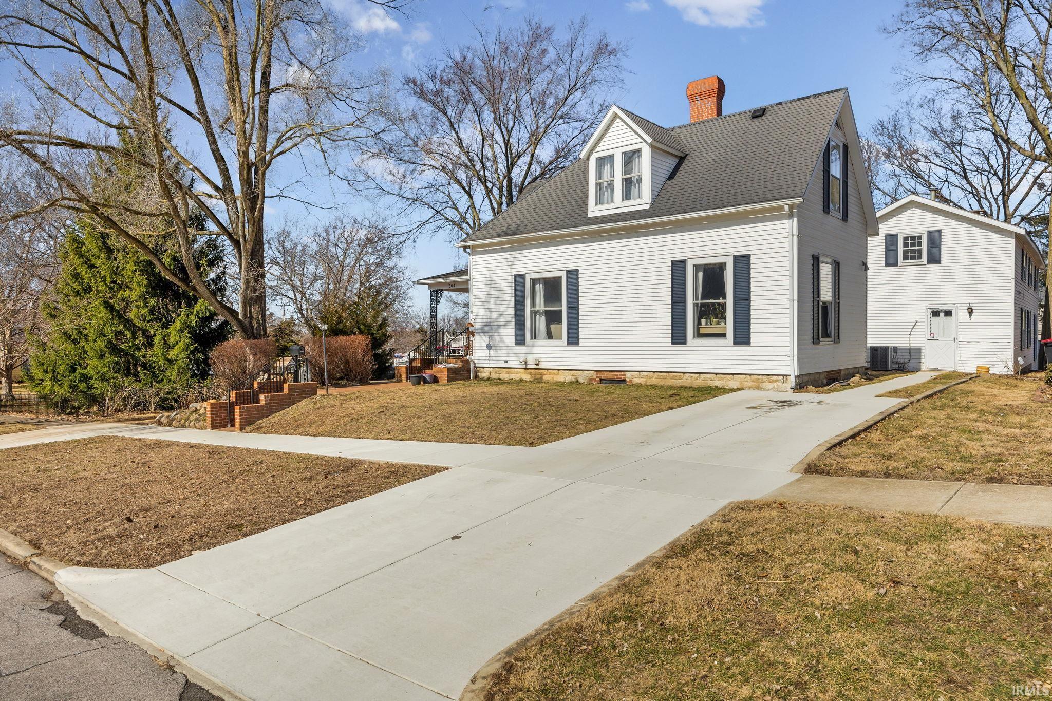 504 E Pike Street — photo