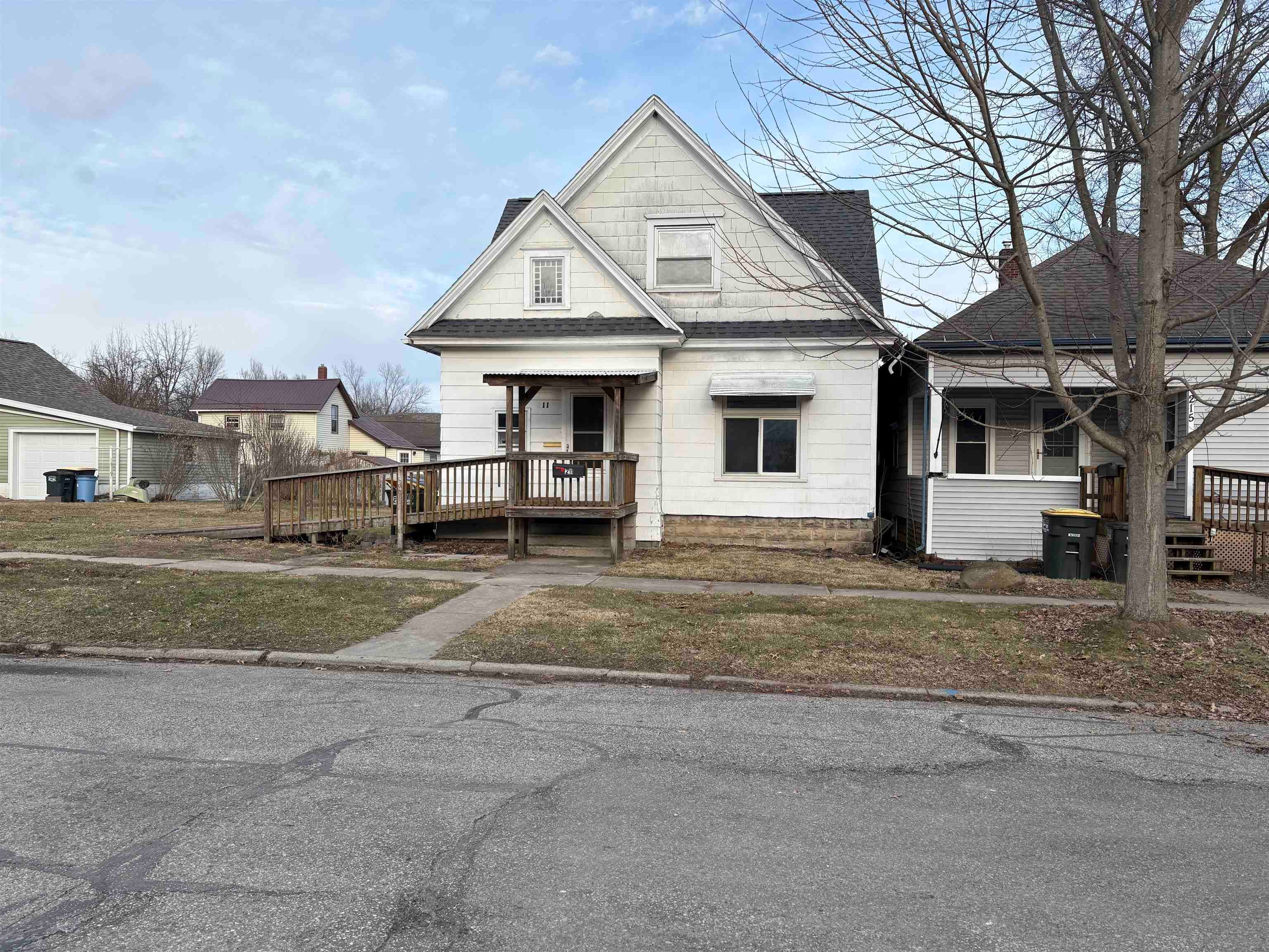 211 S Morton Street — photo