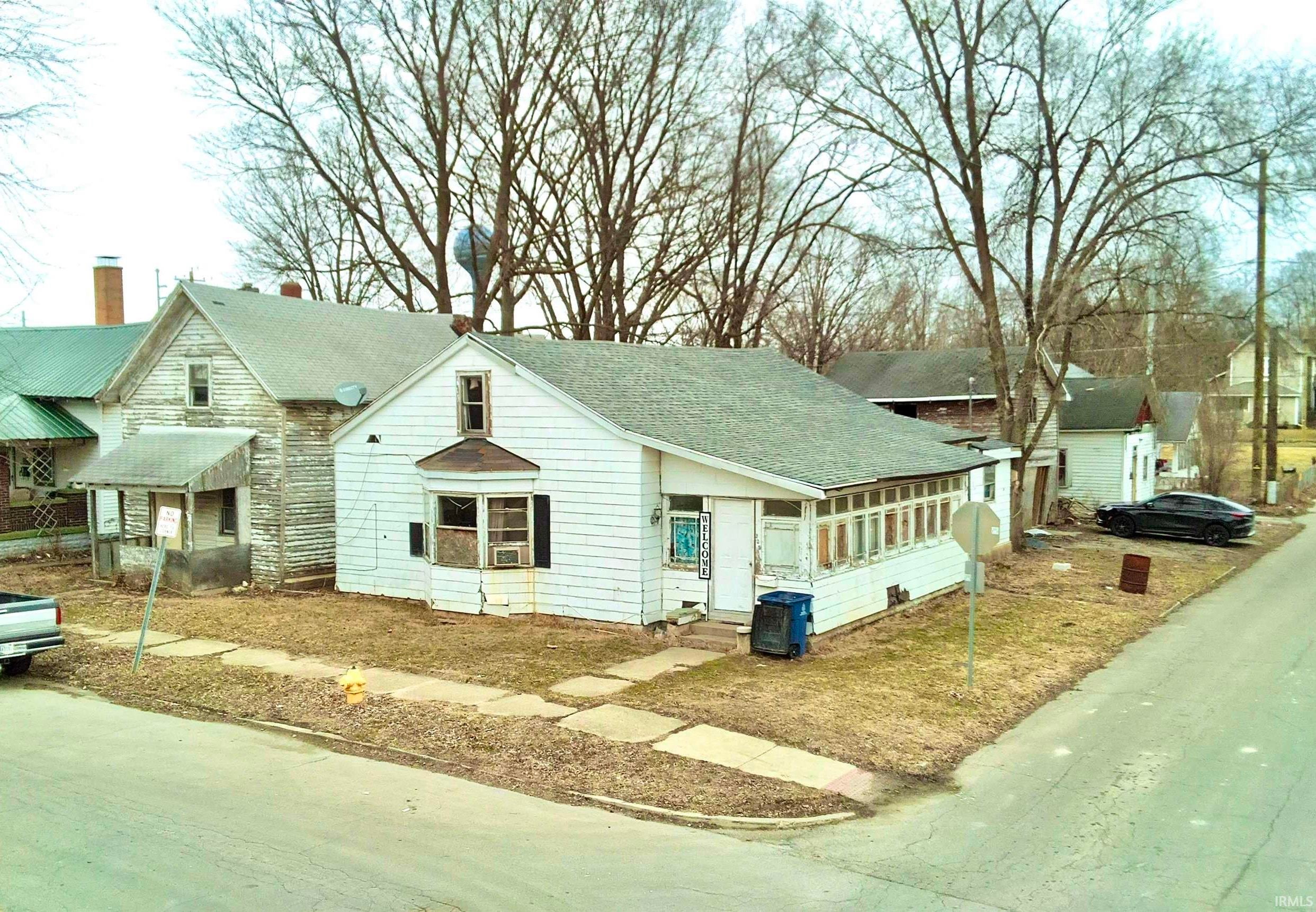 935 S Branson Street — photo