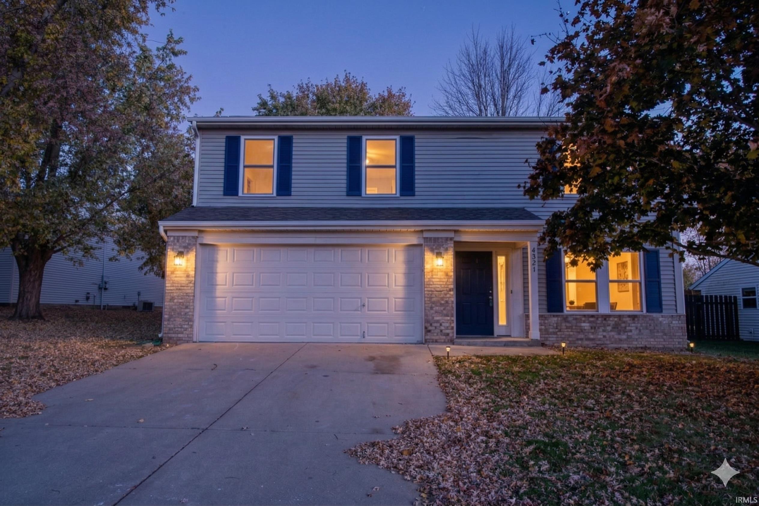 4321 McClellan Lane — photo