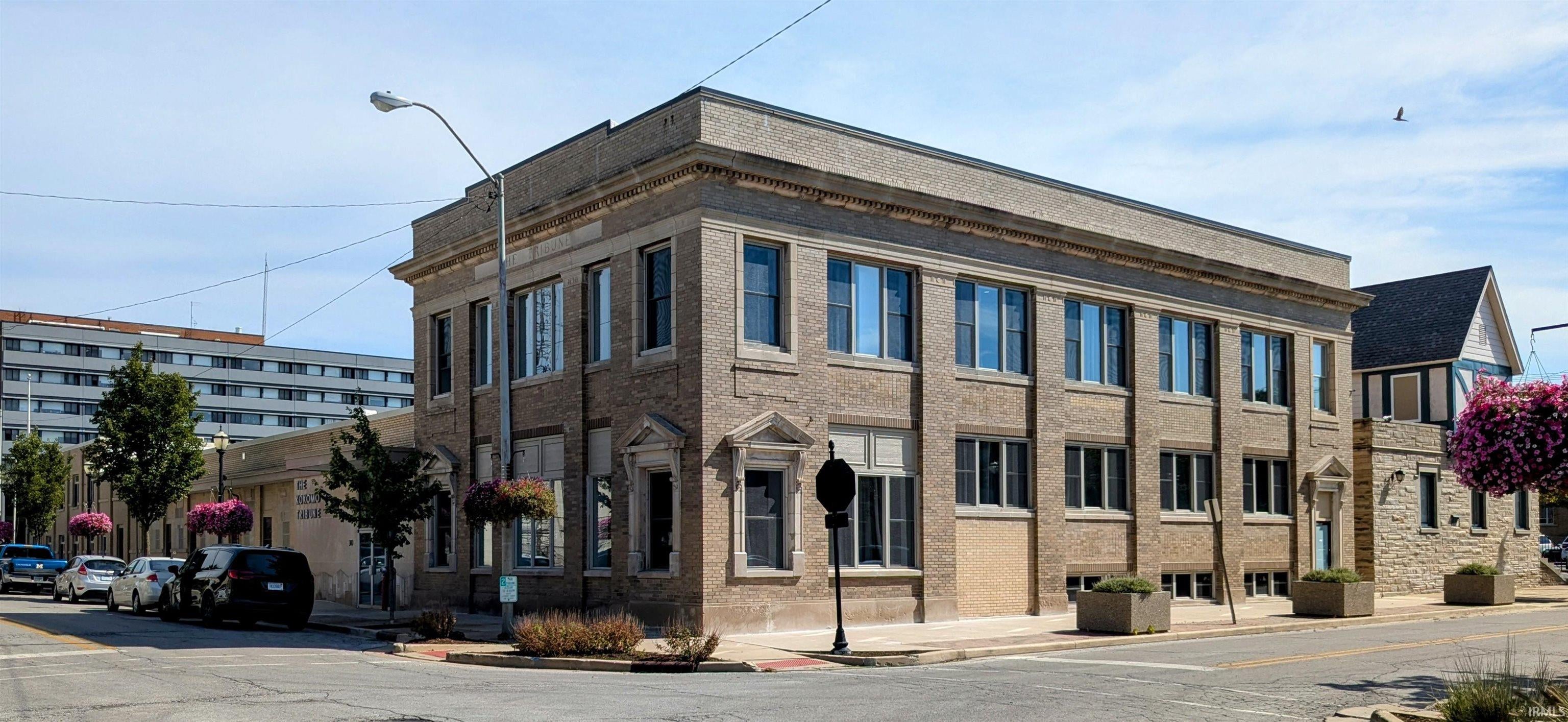 300 N Union Street — photo