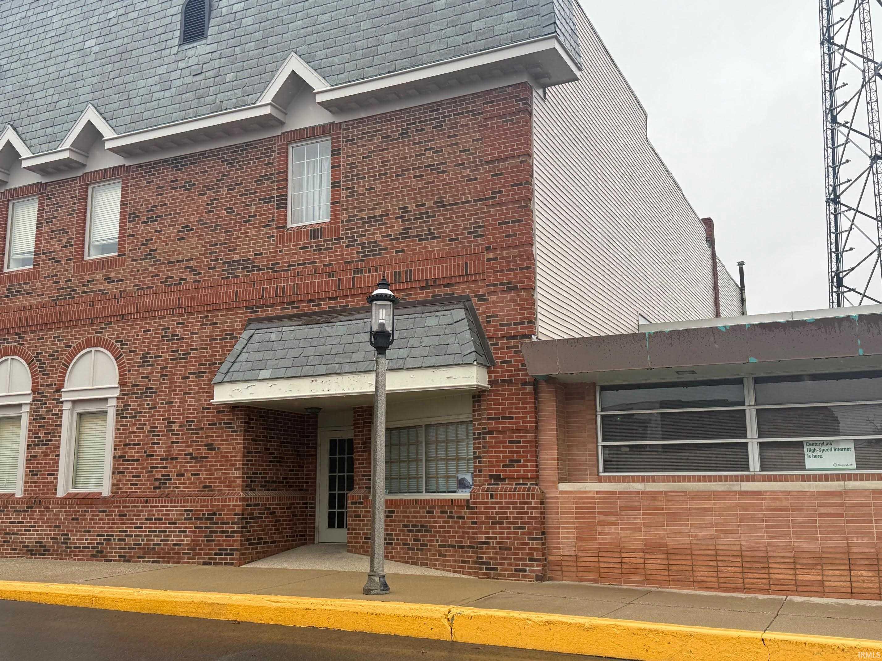 14 E Main Street — photo
