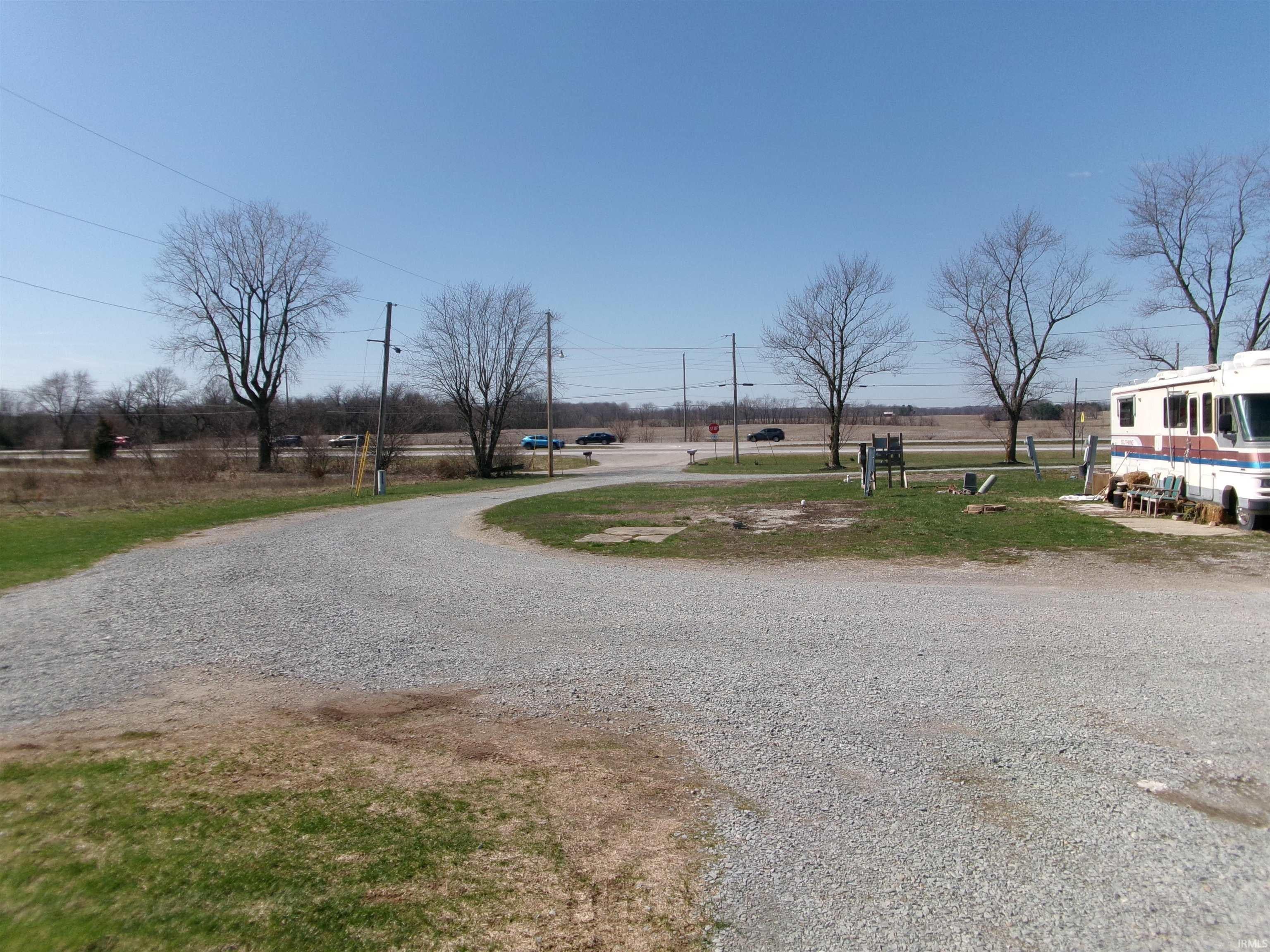 4175 S US 31 — photo