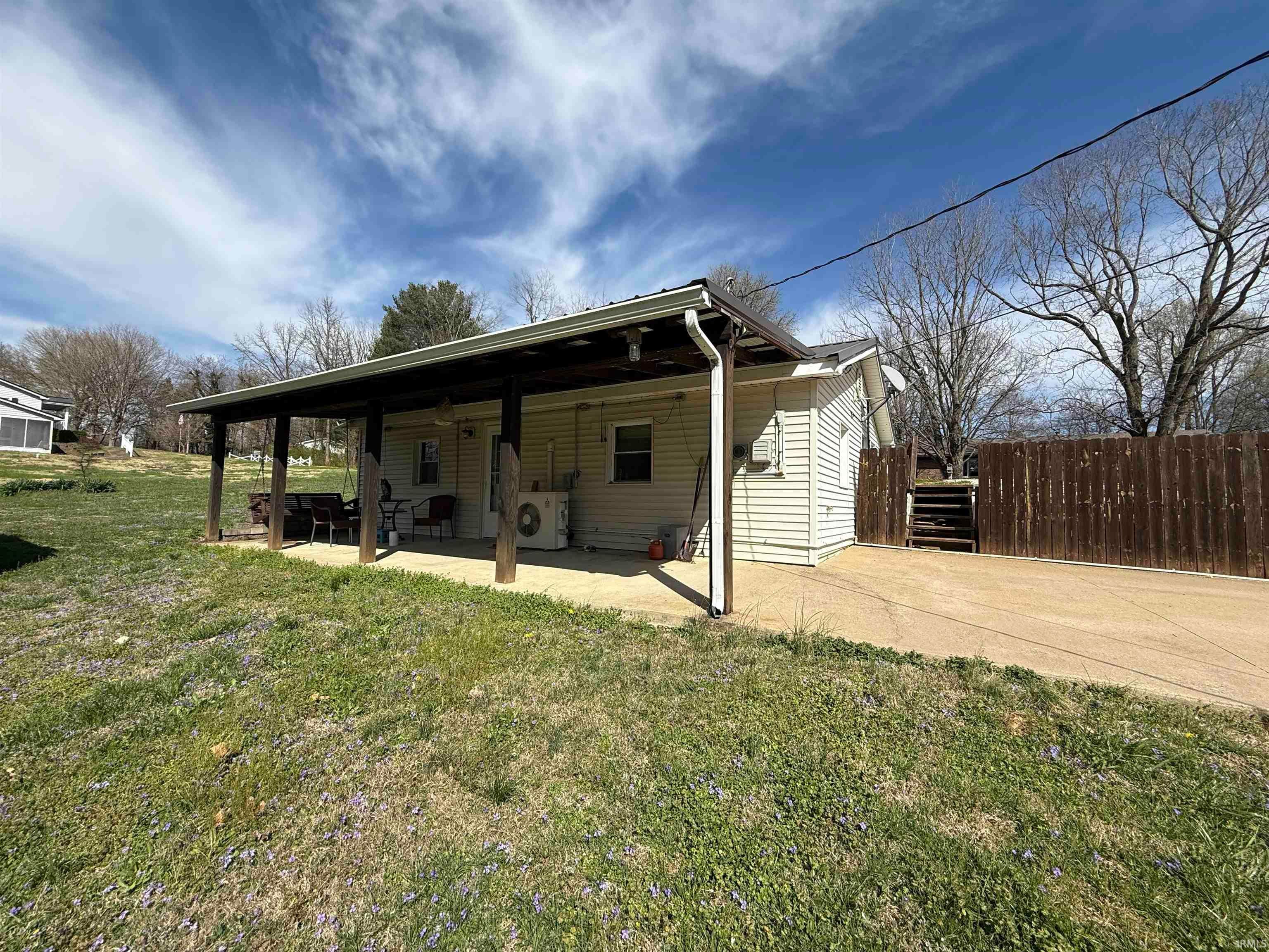 1078 S County Road 42 W — photo