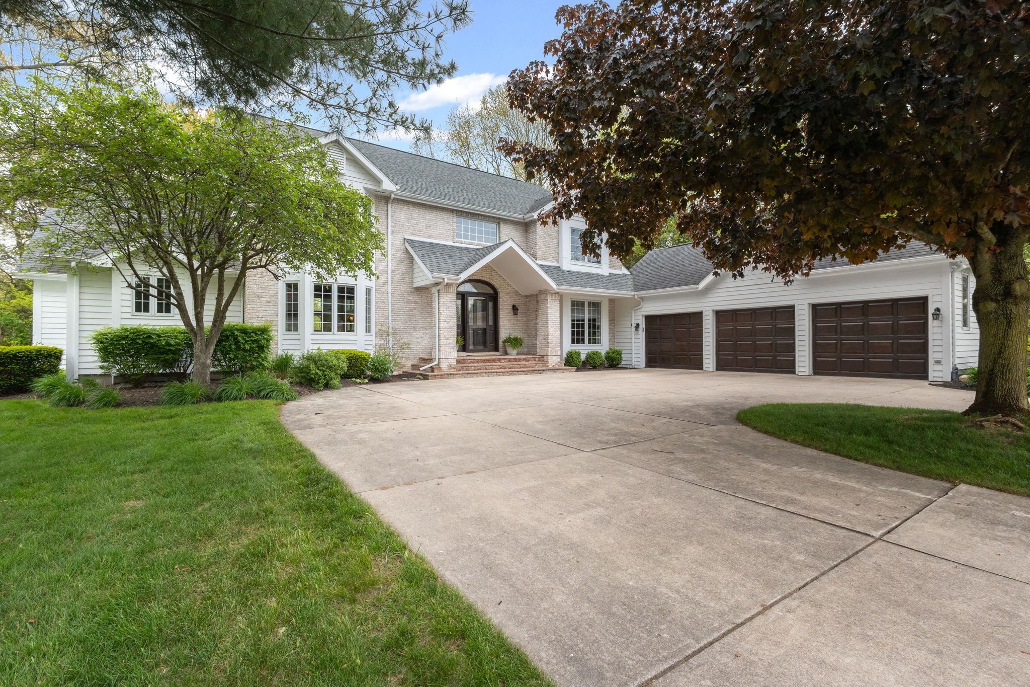 3484 Fox Chase Drive — photo