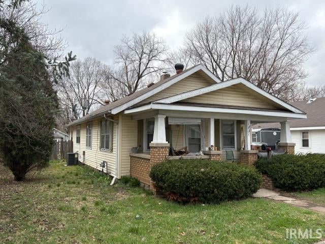 1831 Poplar Street — photo