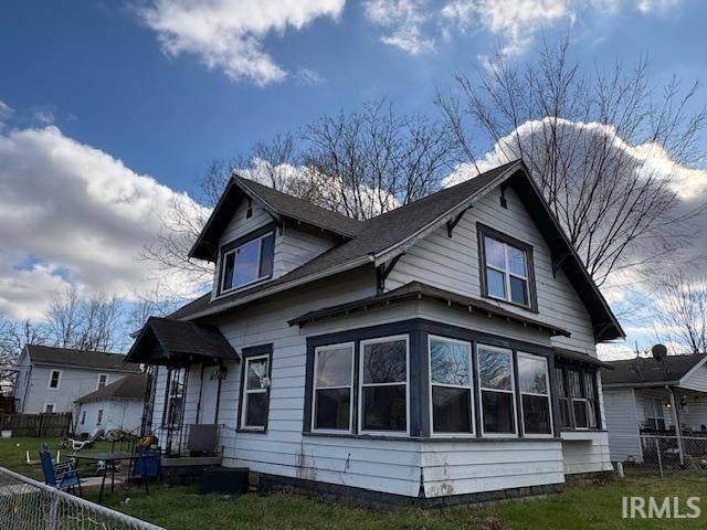 1505 S Vine Street — photo