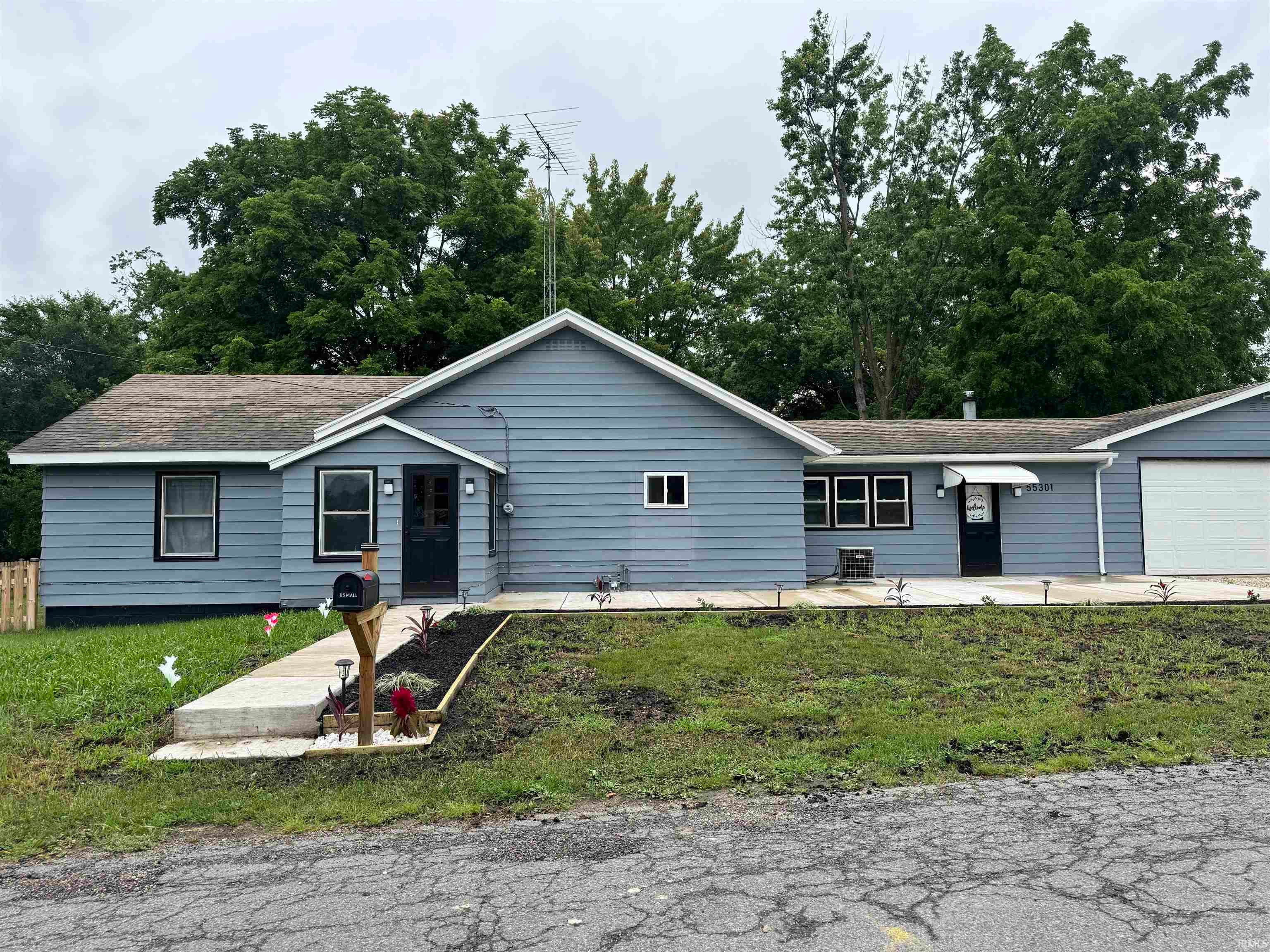 55301 Fairview Avenue — photo
