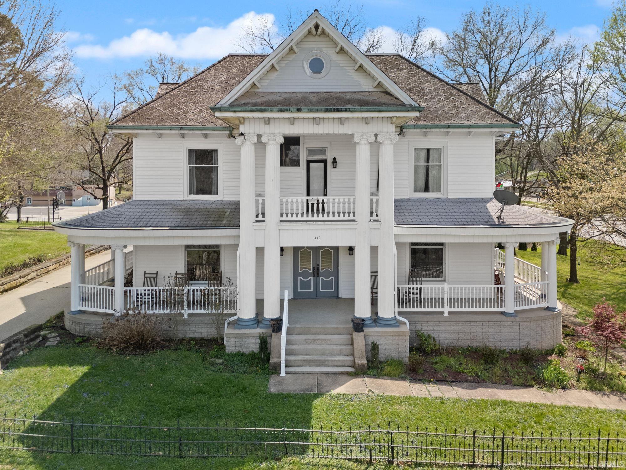 410 Riverside Drive — photo