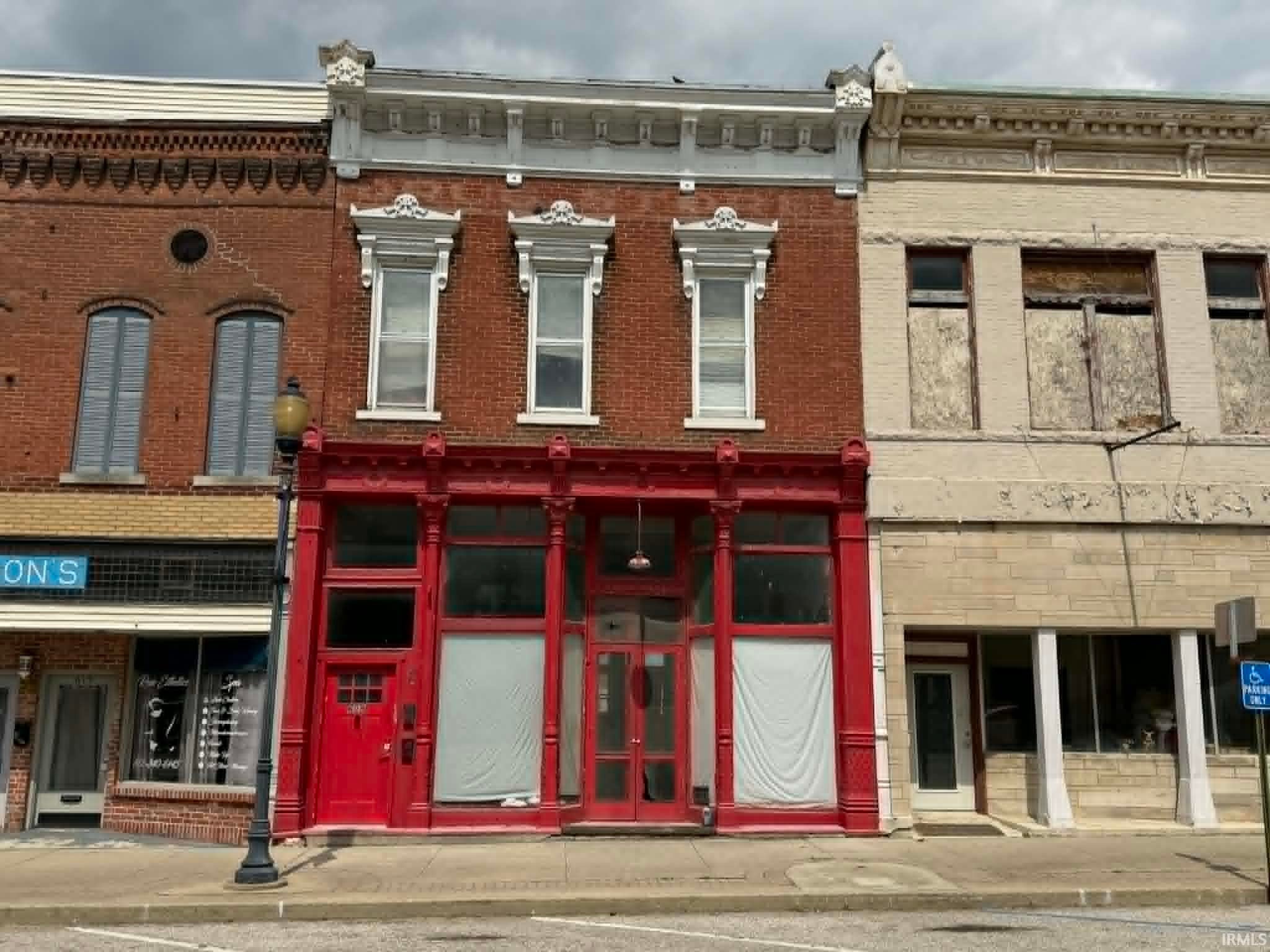 609 W Main Street — photo