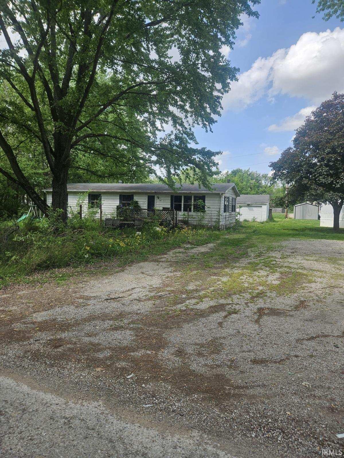 9402 W CR 70 N — photo