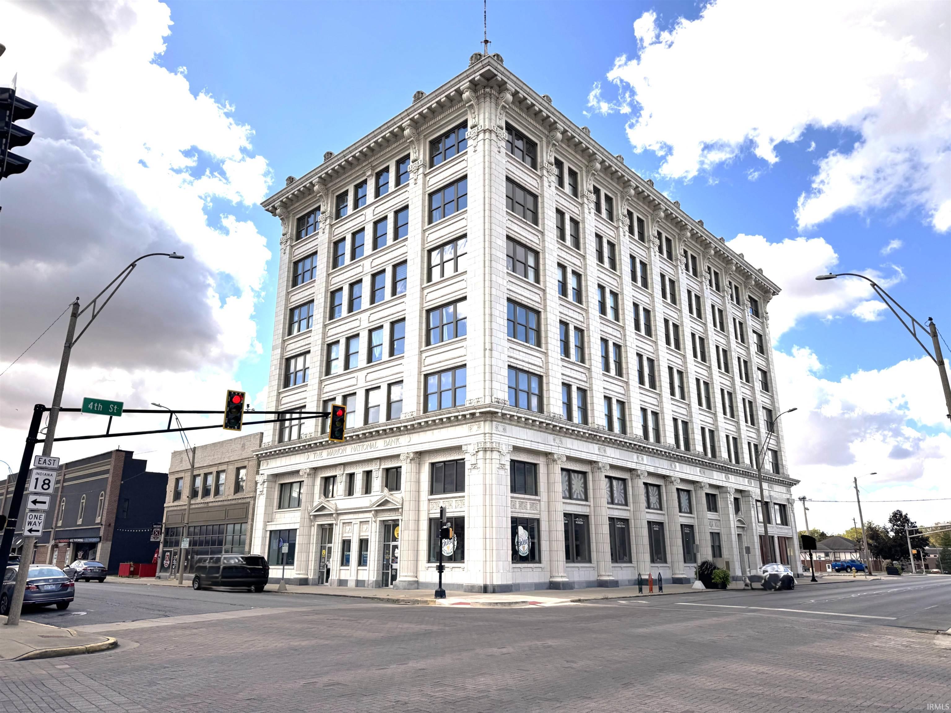 402 S Washington Street — photo
