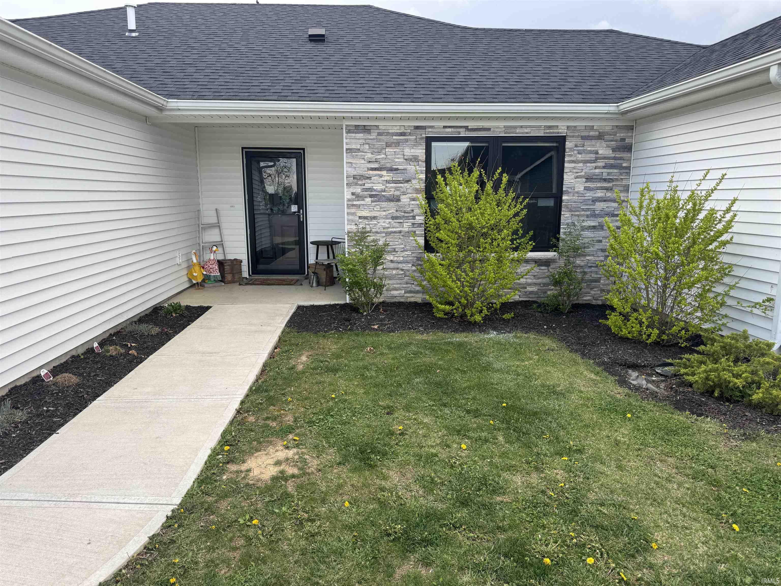 816 Sycamore Drive, Decatur, IN 46733 — photo 2