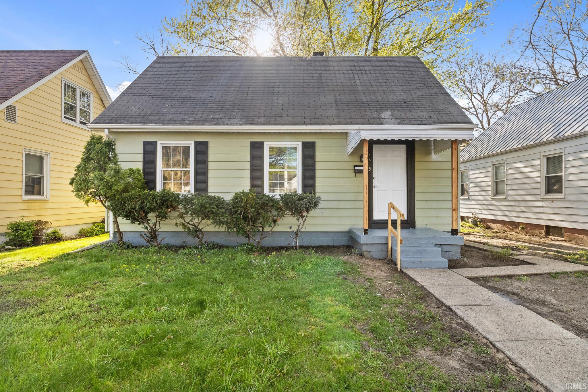 1419 Johnson Street — photo