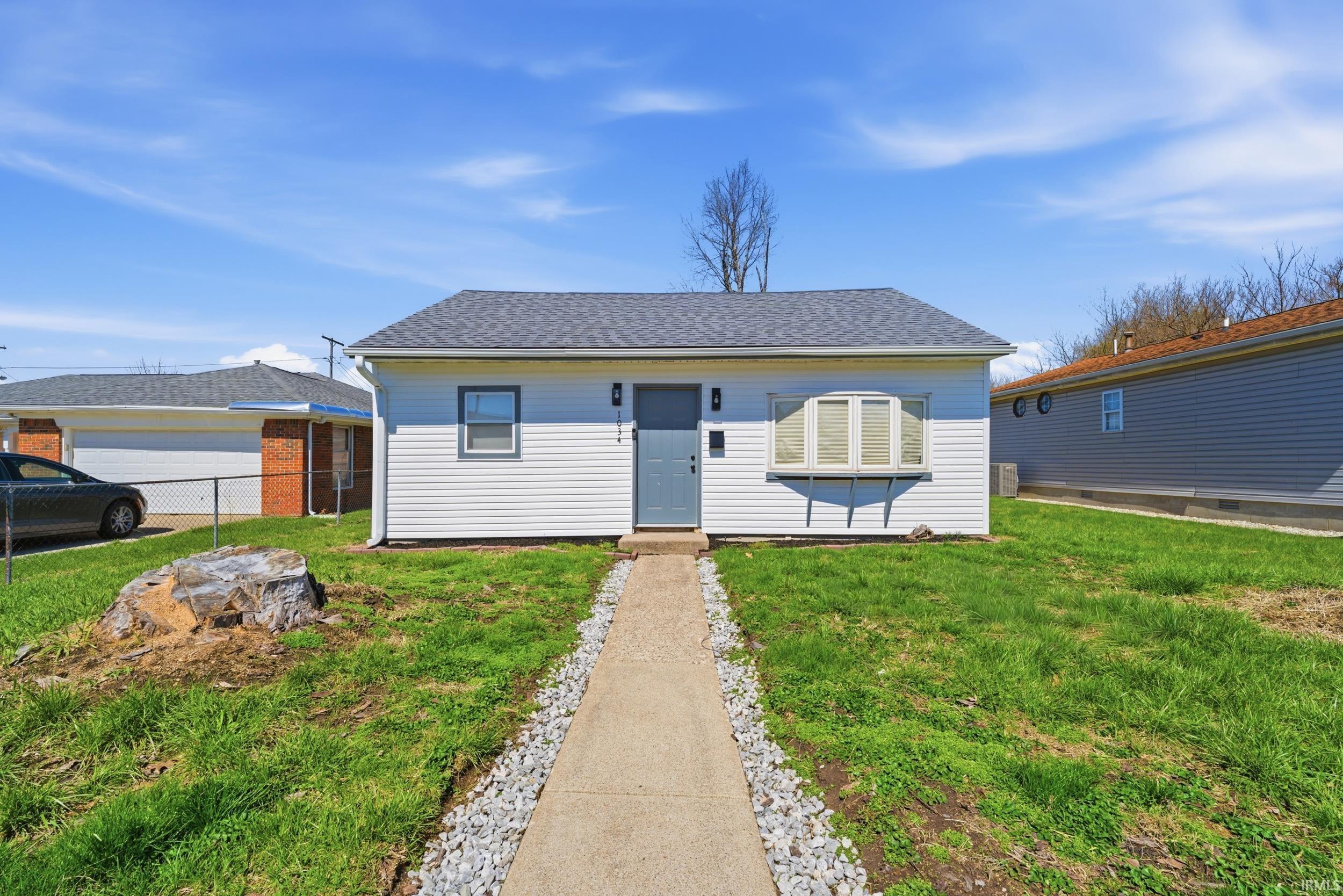 1034 E Richmond Street — photo