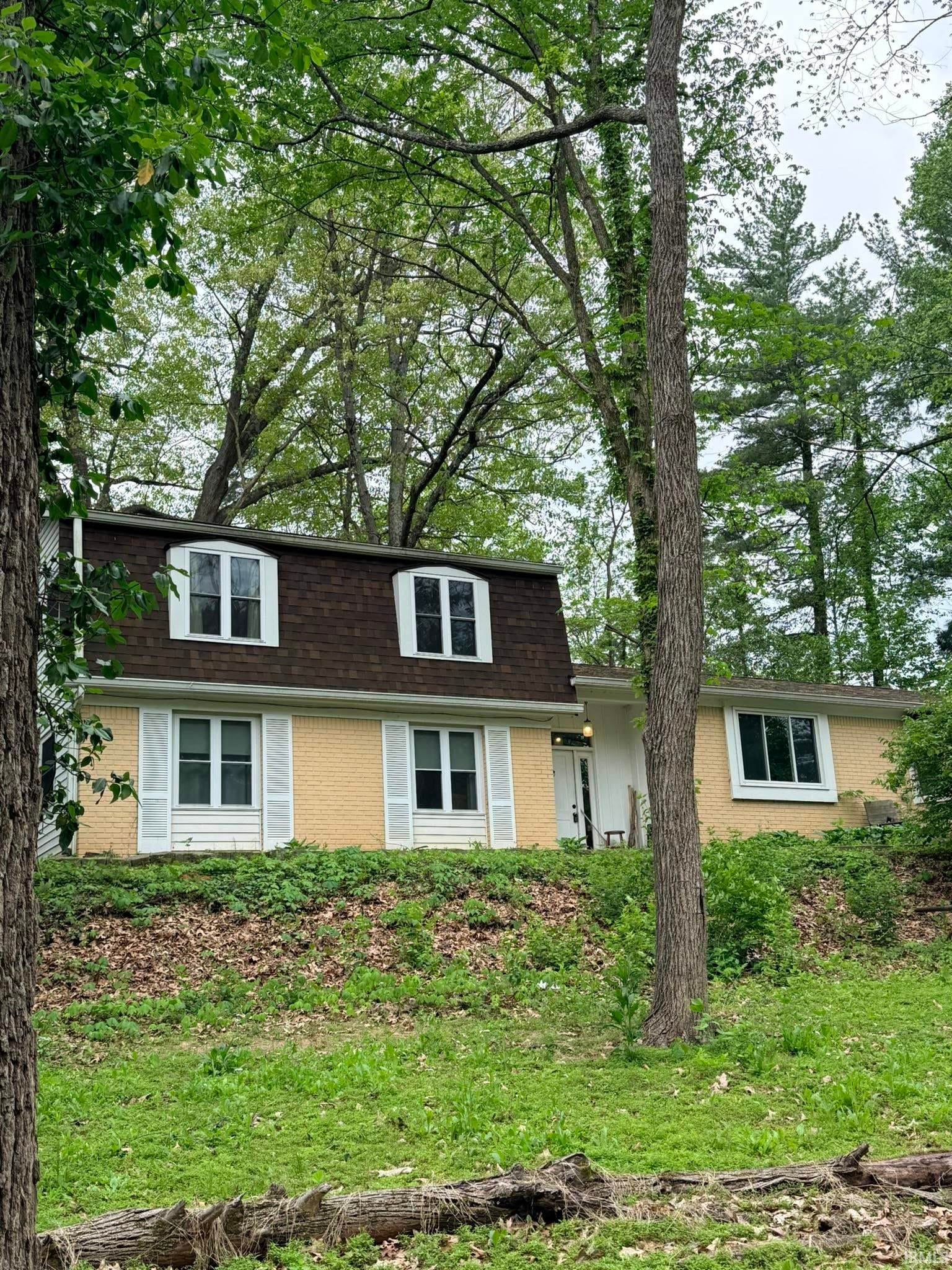 1310 E Prairie Drive — photo