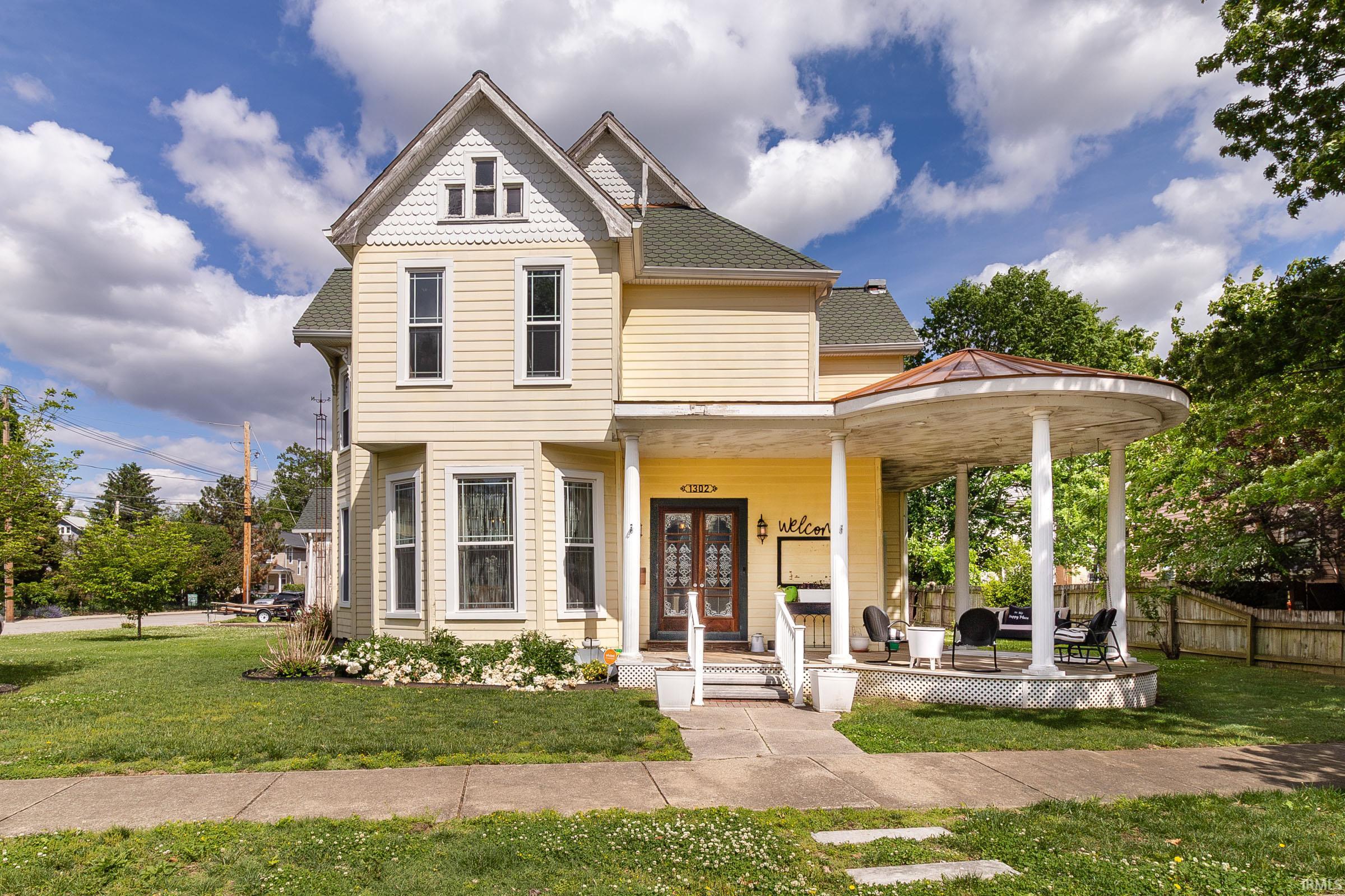 1302 SE First Street — photo